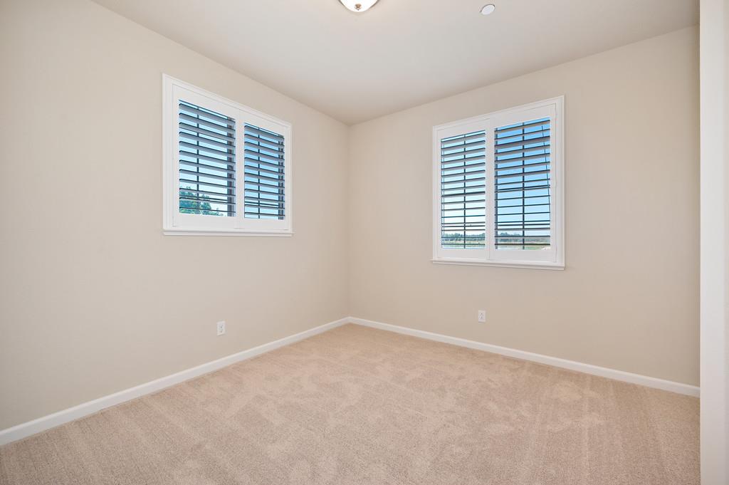 Detail Gallery Image 22 of 40 For 3096 Apache St, West Sacramento,  CA 95691 - 4 Beds | 3 Baths
