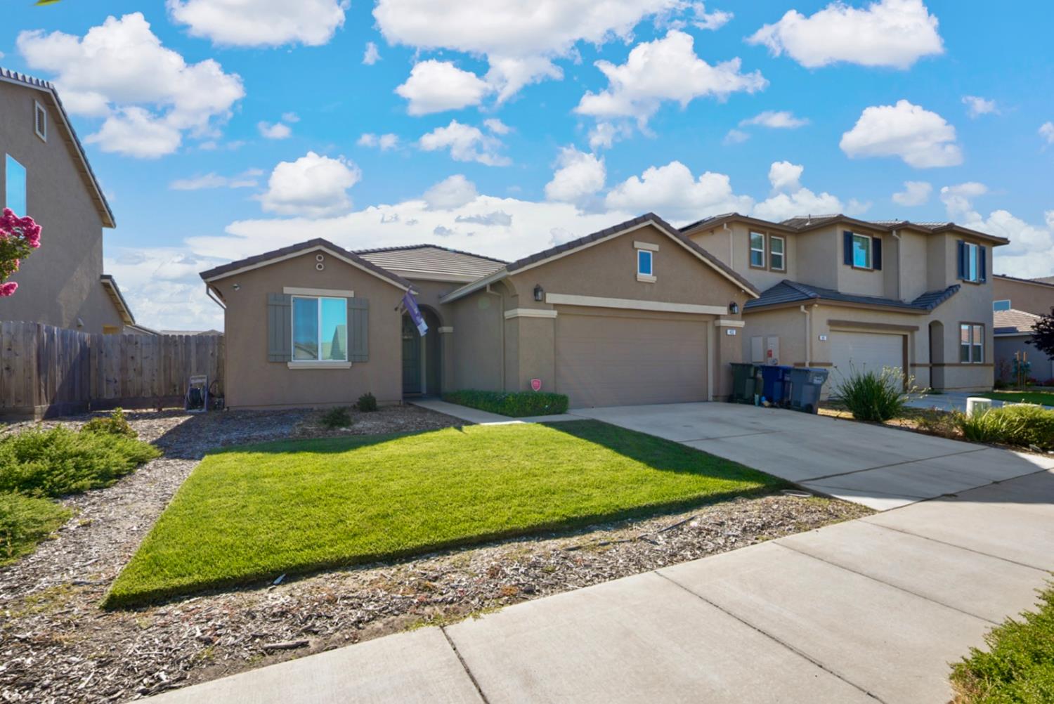 Detail Gallery Image 3 of 33 For 453 Daffodil Dr, Merced,  CA 95341 - 3 Beds | 2 Baths