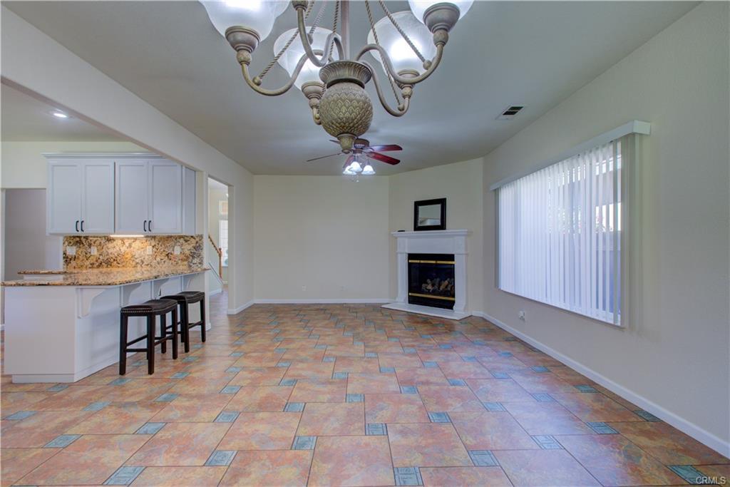 Detail Gallery Image 12 of 54 For 1443 Favier Dr, Merced,  CA 95340 - 5 Beds | 2/1 Baths