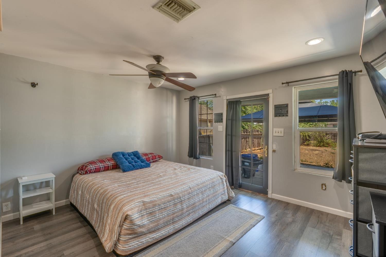 Detail Gallery Image 15 of 28 For 1741 Idalou Ave, Modesto,  CA 95350 - 4 Beds | 2/1 Baths