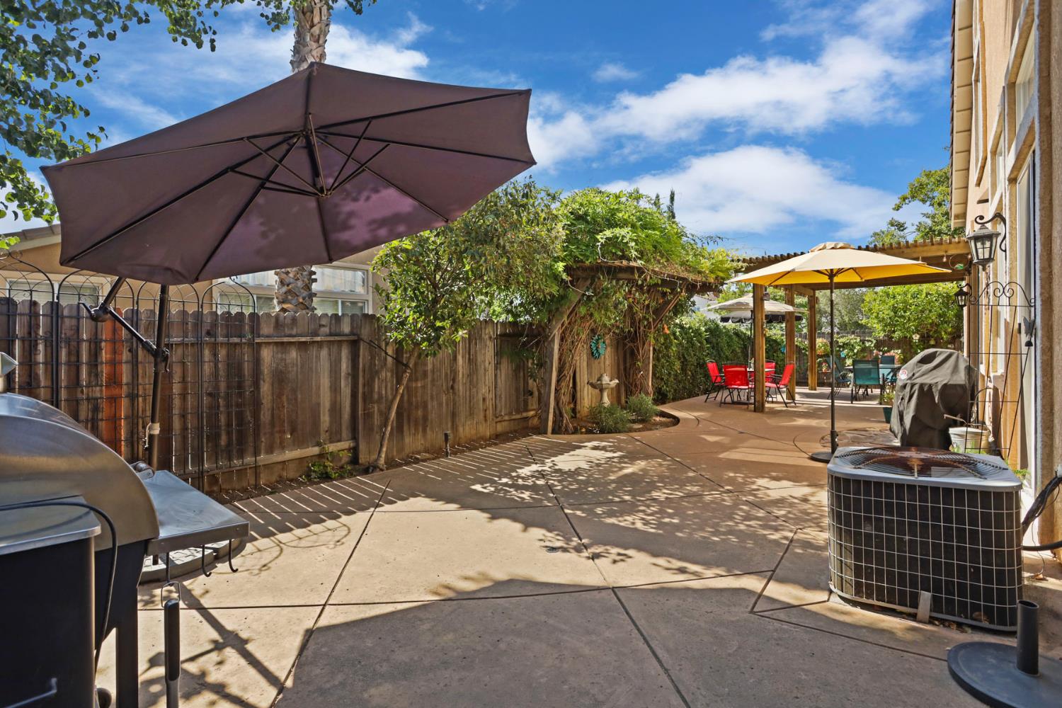 Detail Gallery Image 17 of 21 For 1214 Royal Ann Ct, Brentwood,  CA 94513 - 4 Beds | 2/1 Baths