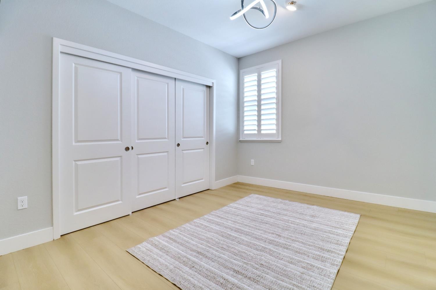 Detail Gallery Image 29 of 44 For 8594 Sona Way, Elk Grove,  CA 95757 - 6 Beds | 5/1 Baths