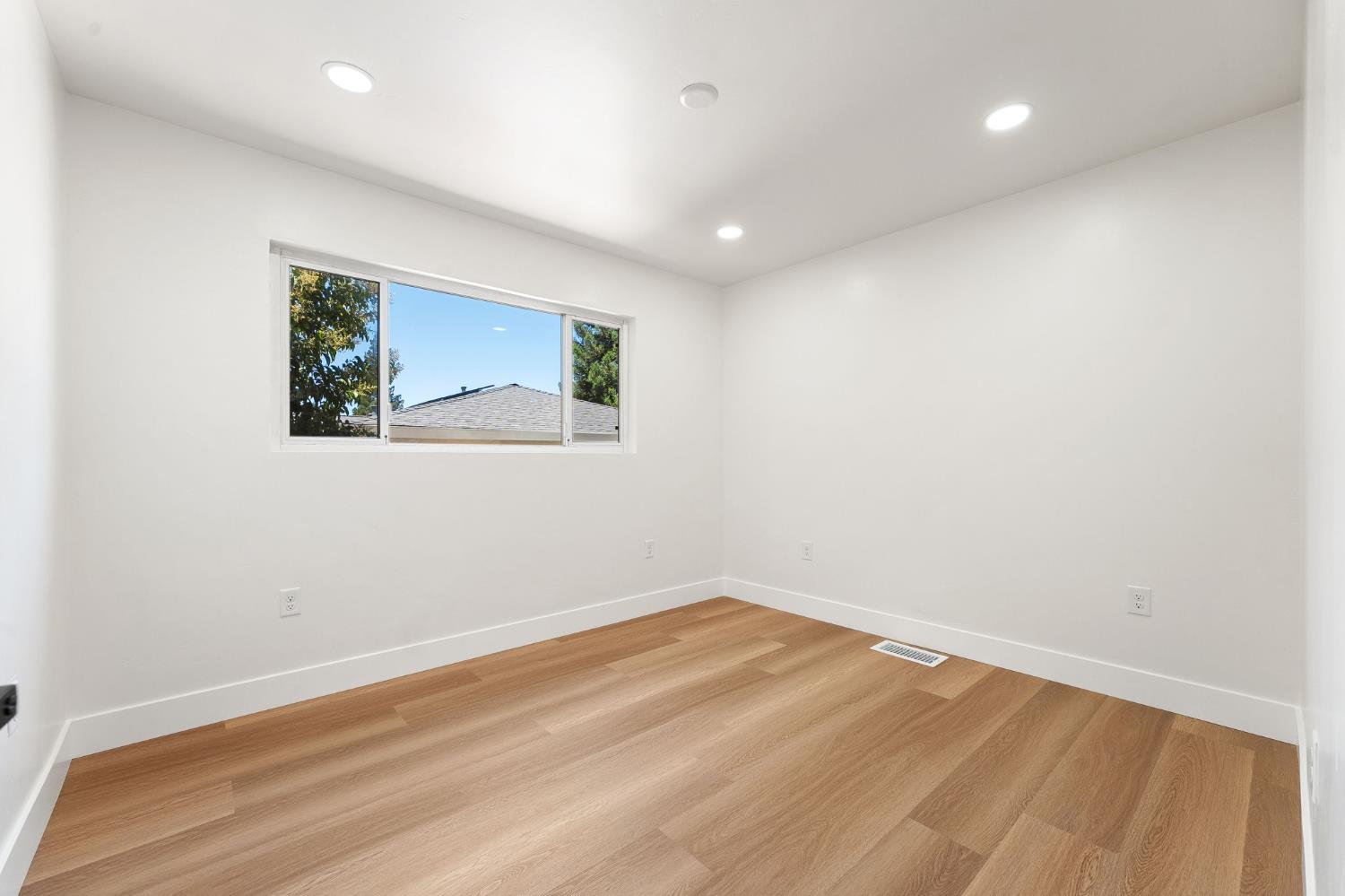 Detail Gallery Image 20 of 32 For 8928 Pershing Ave, Orangevale,  CA 95662 - 3 Beds | 2 Baths