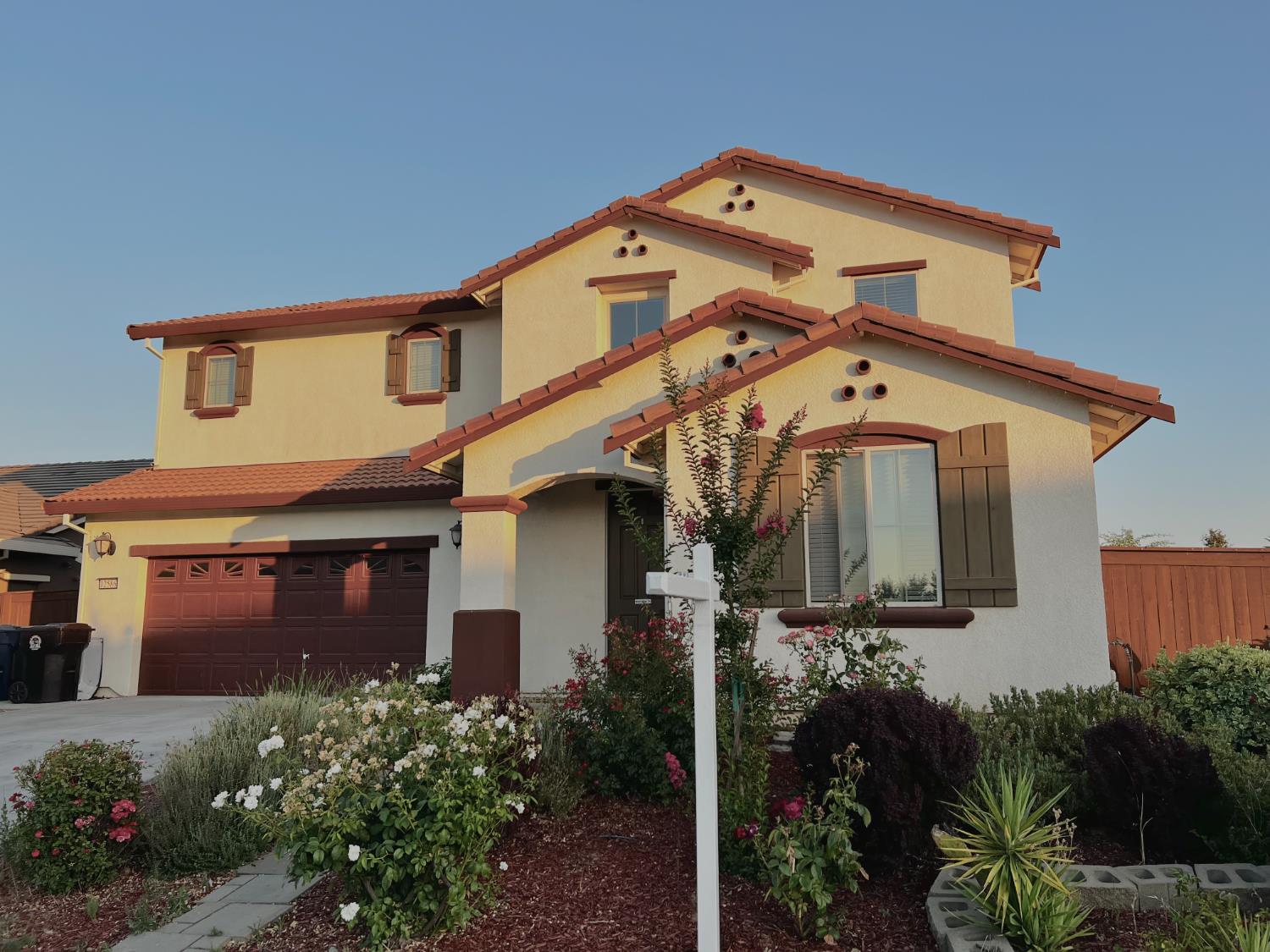Detail Gallery Image 2 of 21 For 12586 Solsberry Way, Rancho Cordova,  CA 95742 - 4 Beds | 3 Baths