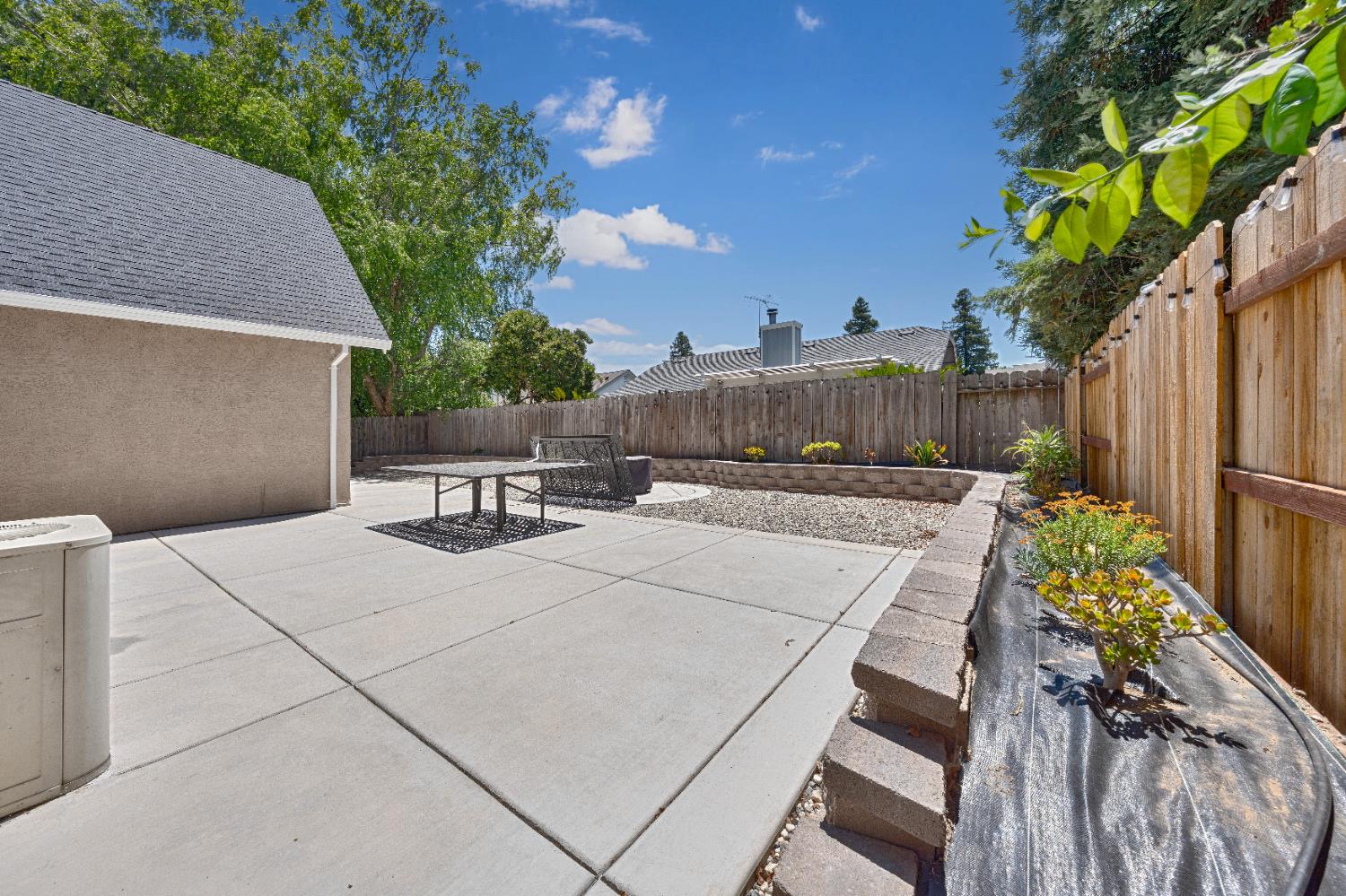 Detail Gallery Image 31 of 36 For 6736 Folkstone Way, Elk Grove,  CA 95758 - 4 Beds | 3 Baths