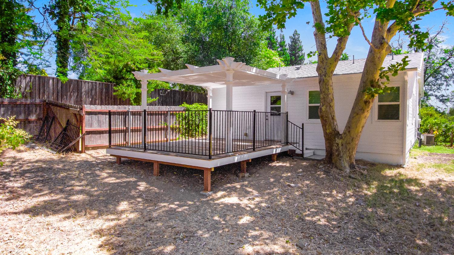 Detail Gallery Image 32 of 40 For 4516 Sierra View Way, Fair Oaks,  CA 95628 - 2 Beds | 1 Baths