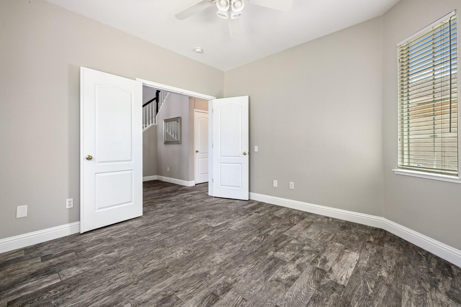 Detail Gallery Image 9 of 55 For 4330 Alba Ct, Turlock,  CA 95382 - 3 Beds | 2/1 Baths