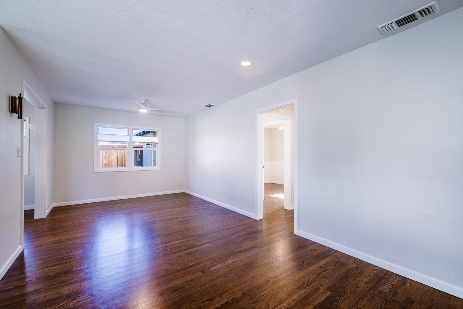 Detail Gallery Image 11 of 36 For 1416 Cahill Ave, Turlock,  CA 95380 - 3 Beds | 2 Baths