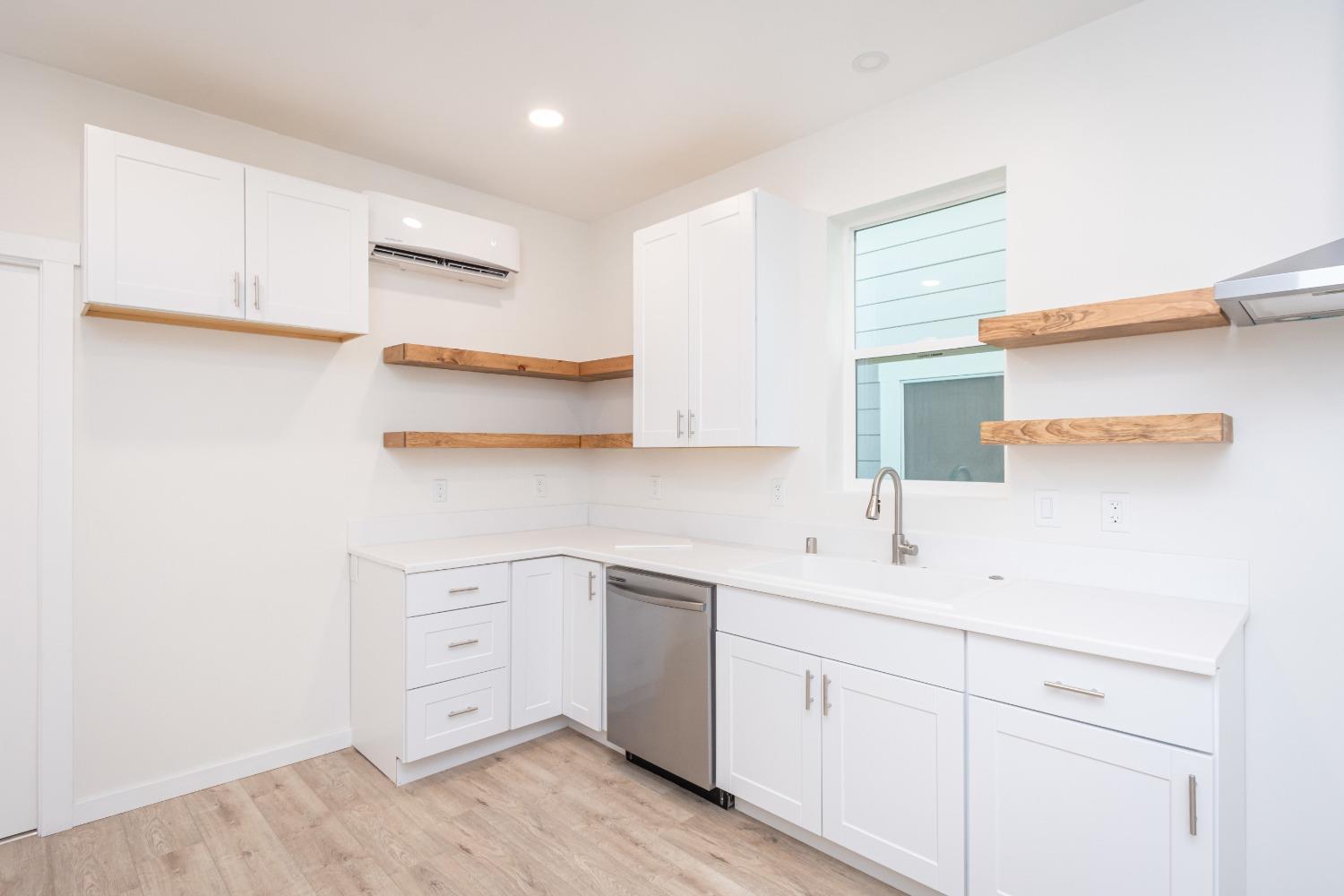 Detail Gallery Image 21 of 84 For 1269 B St, Walnut Grove,  CA 95690 - 4 Beds | 2 Baths