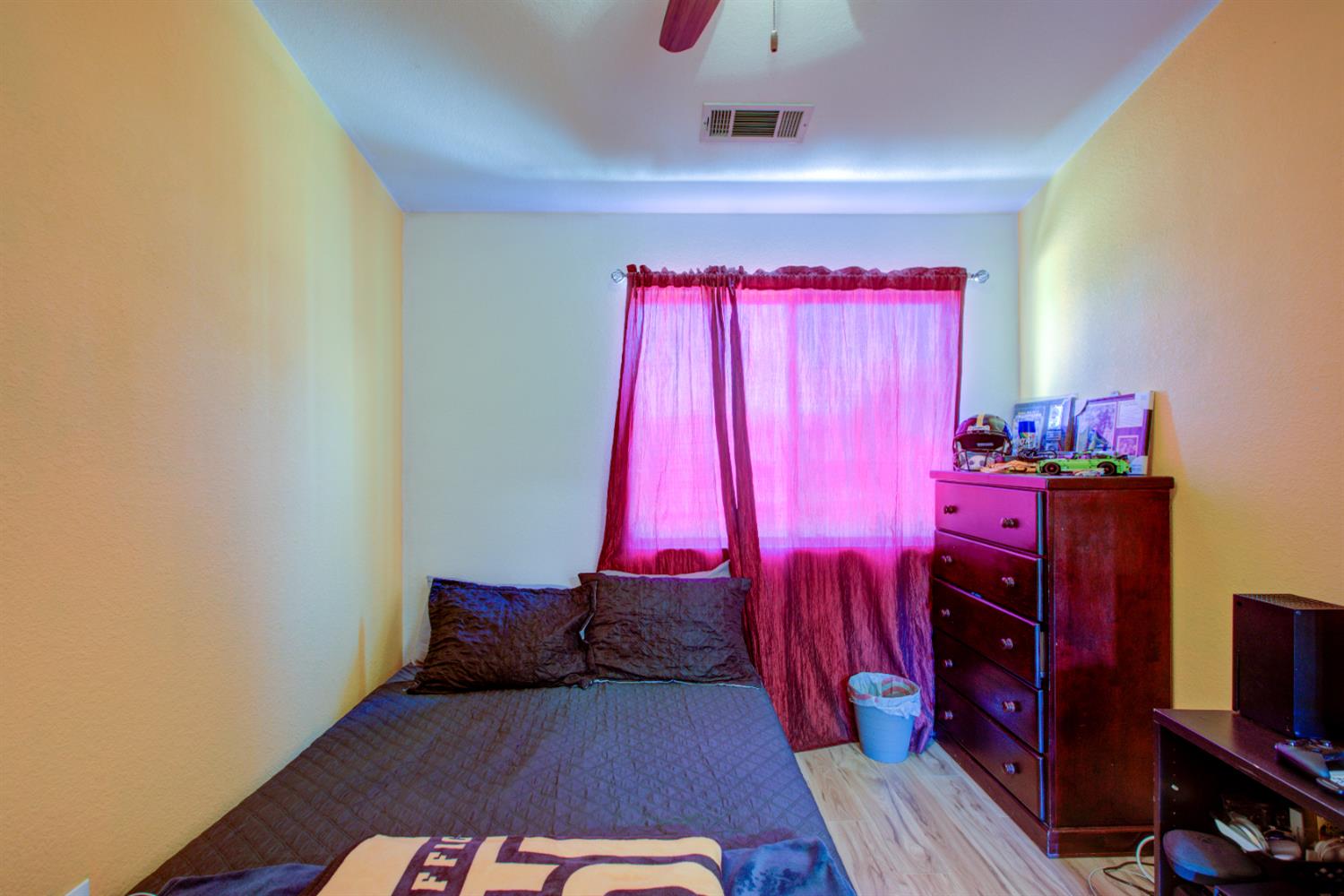 Detail Gallery Image 22 of 31 For 3129 Malik Ave, Ceres,  CA 95307 - 4 Beds | 2 Baths