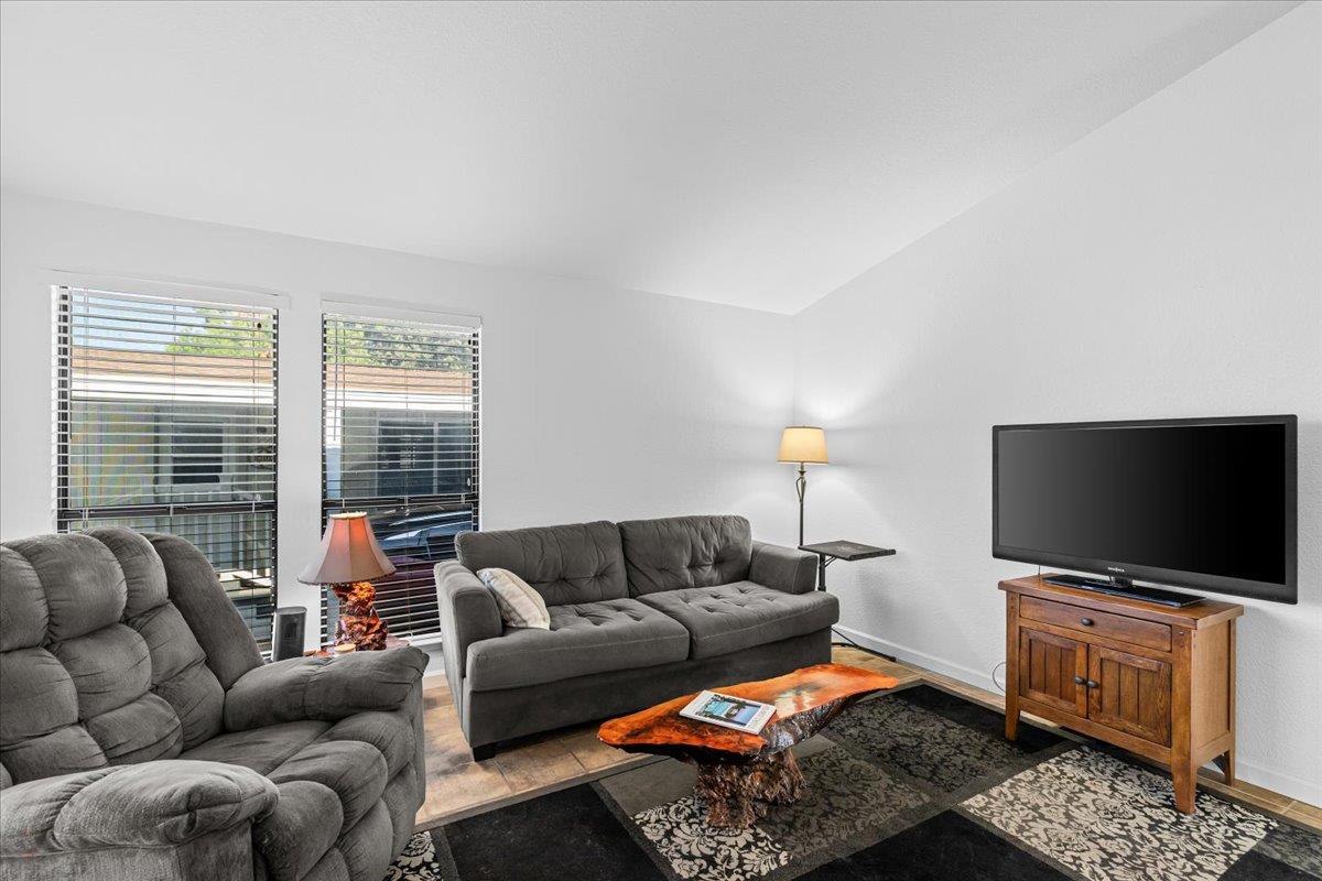 Detail Gallery Image 9 of 58 For 1500 Held Ave 79, Modesto,  CA 95355 - 2 Beds | 2 Baths