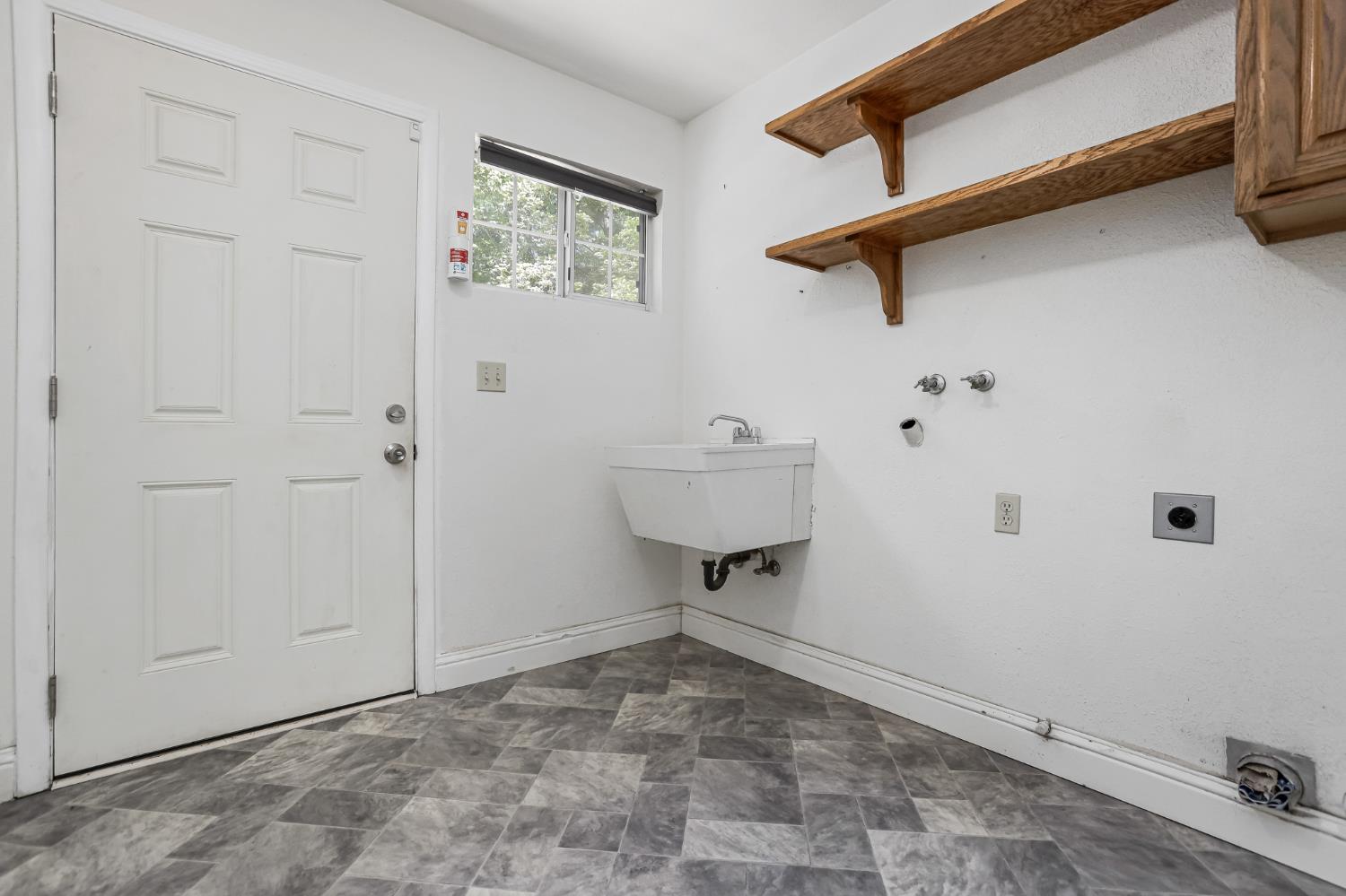 Detail Gallery Image 20 of 25 For 6195 Pony Express Trl, Pollock Pines,  CA 95726 - 2 Beds | 2 Baths