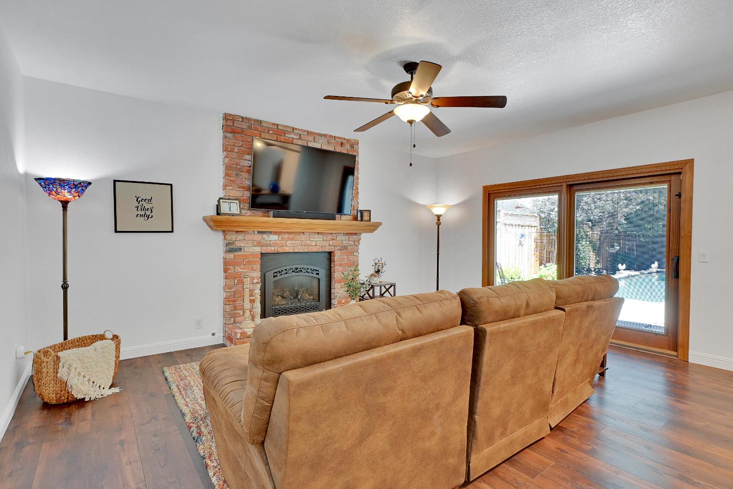 Detail Gallery Image 27 of 62 For 4710 Dea Way, Fair Oaks,  CA 95628 - 4 Beds | 3 Baths