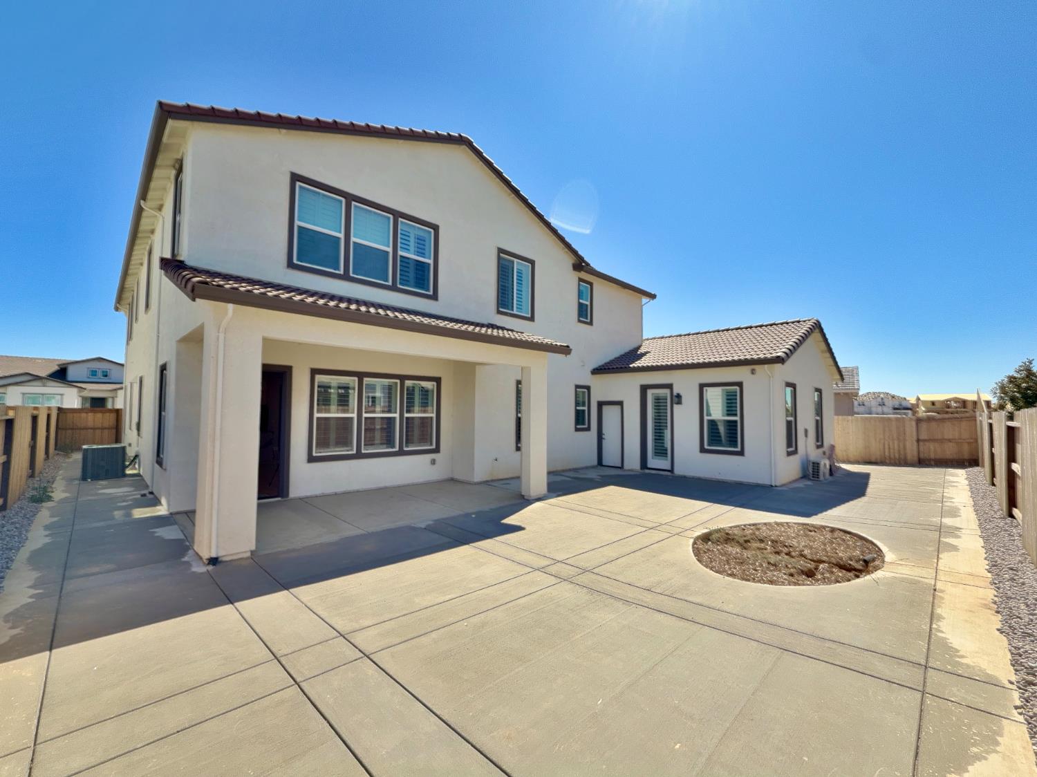 Detail Gallery Image 40 of 44 For 8594 Sona Way, Elk Grove,  CA 95757 - 6 Beds | 5/1 Baths