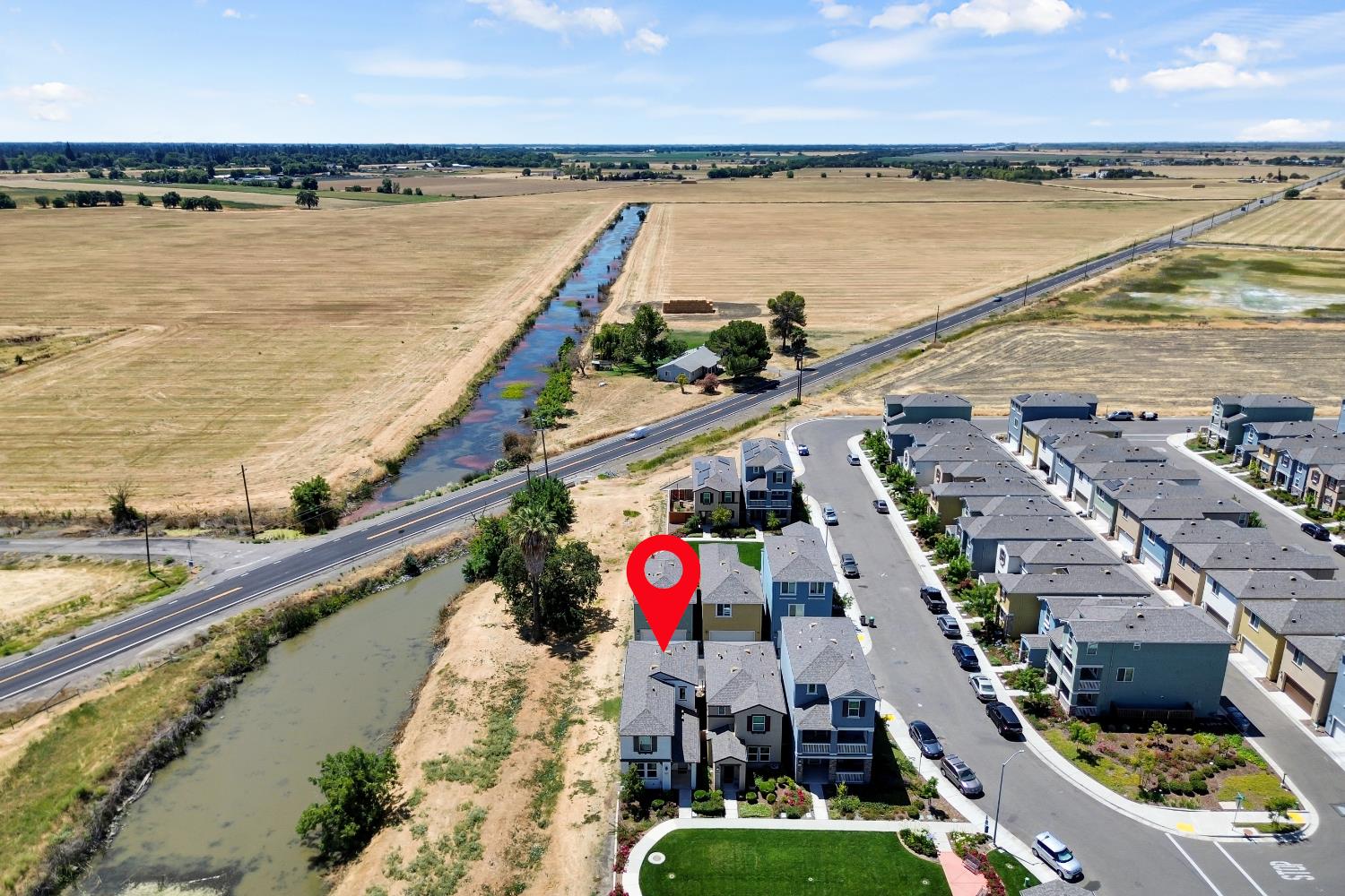 Detail Gallery Image 24 of 29 For 4055 Prosser St, West Sacramento,  CA 95691 - 3 Beds | 2/1 Baths