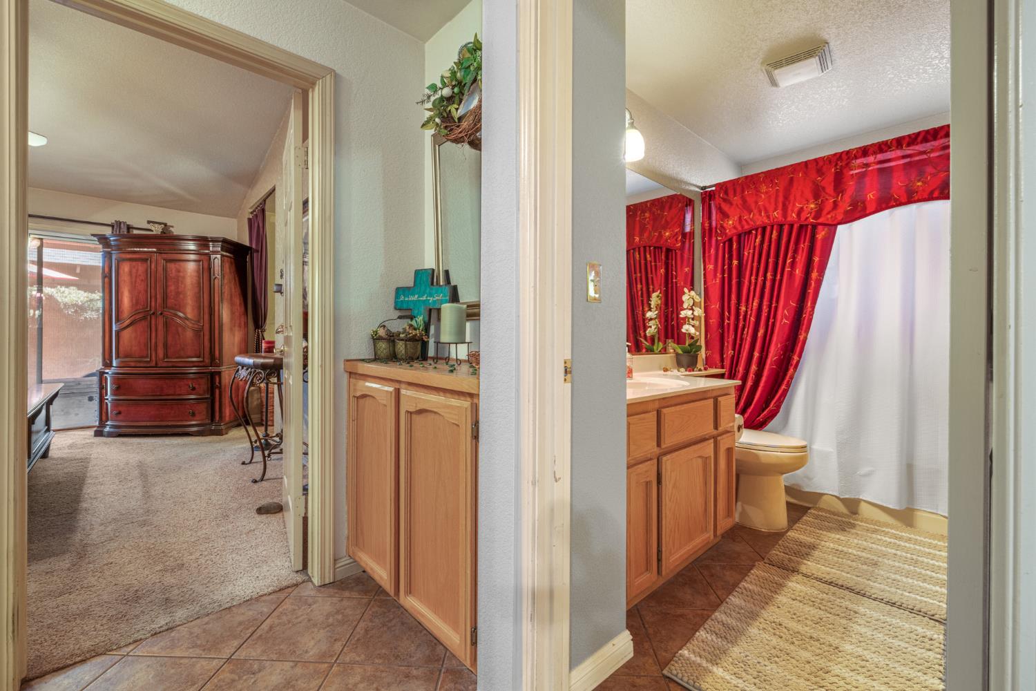 Detail Gallery Image 26 of 36 For 1009 Bobcat Ct, Modesto,  CA 95358 - 3 Beds | 2 Baths