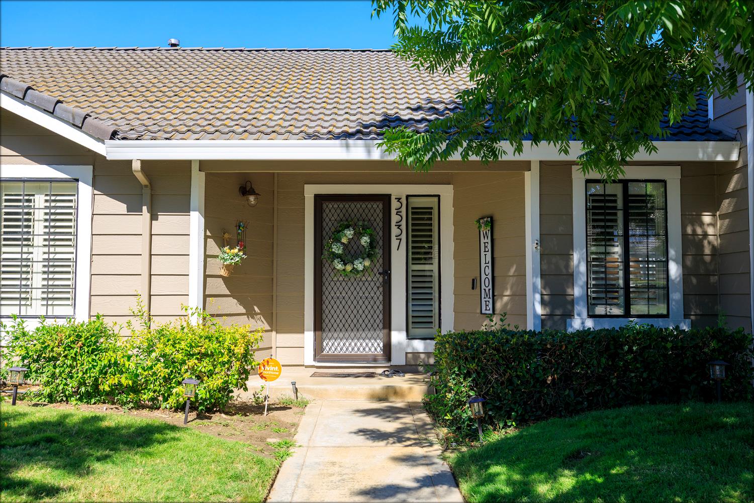 Detail Gallery Image 4 of 48 For 3537 Regency Park Dr, Modesto,  CA 95356 - 2 Beds | 2 Baths