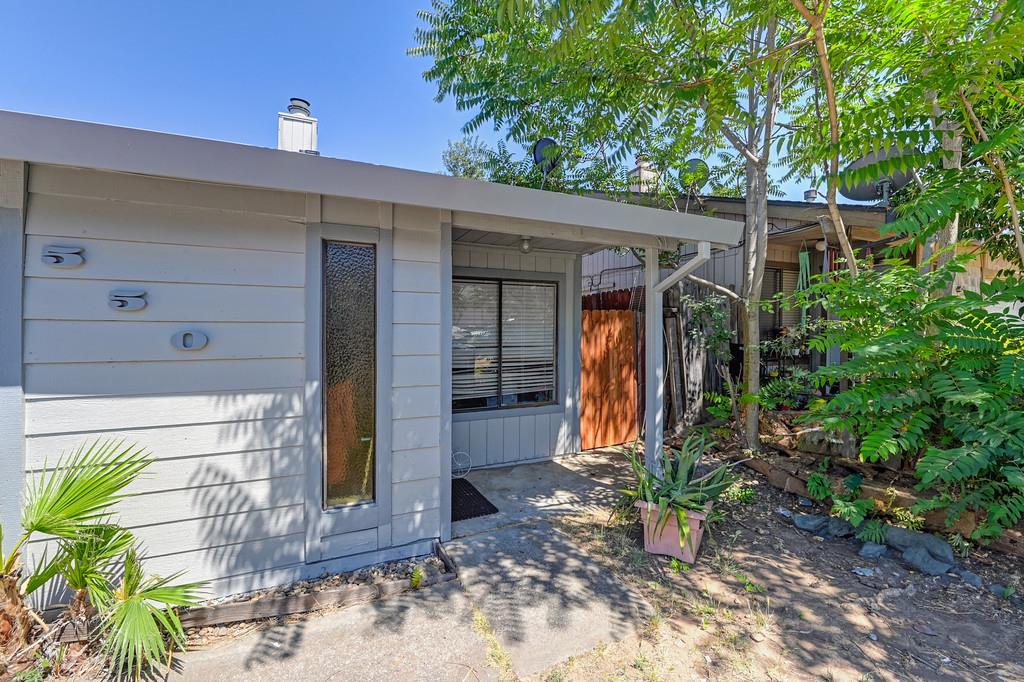 Detail Gallery Image 23 of 40 For 5500 E Knoll Dr, Fair Oaks,  CA 95628 - – Beds | – Baths