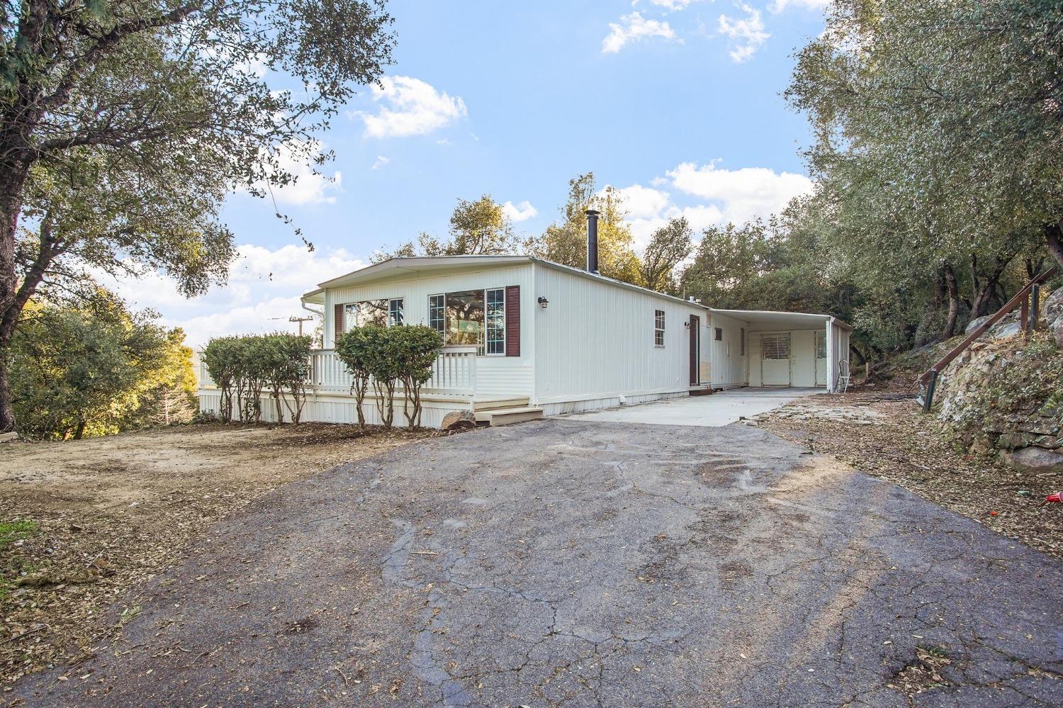 Detail Gallery Image 3 of 24 For 20718 Lower Hillview Dr, Sonora,  CA 95370 - 2 Beds | 2 Baths