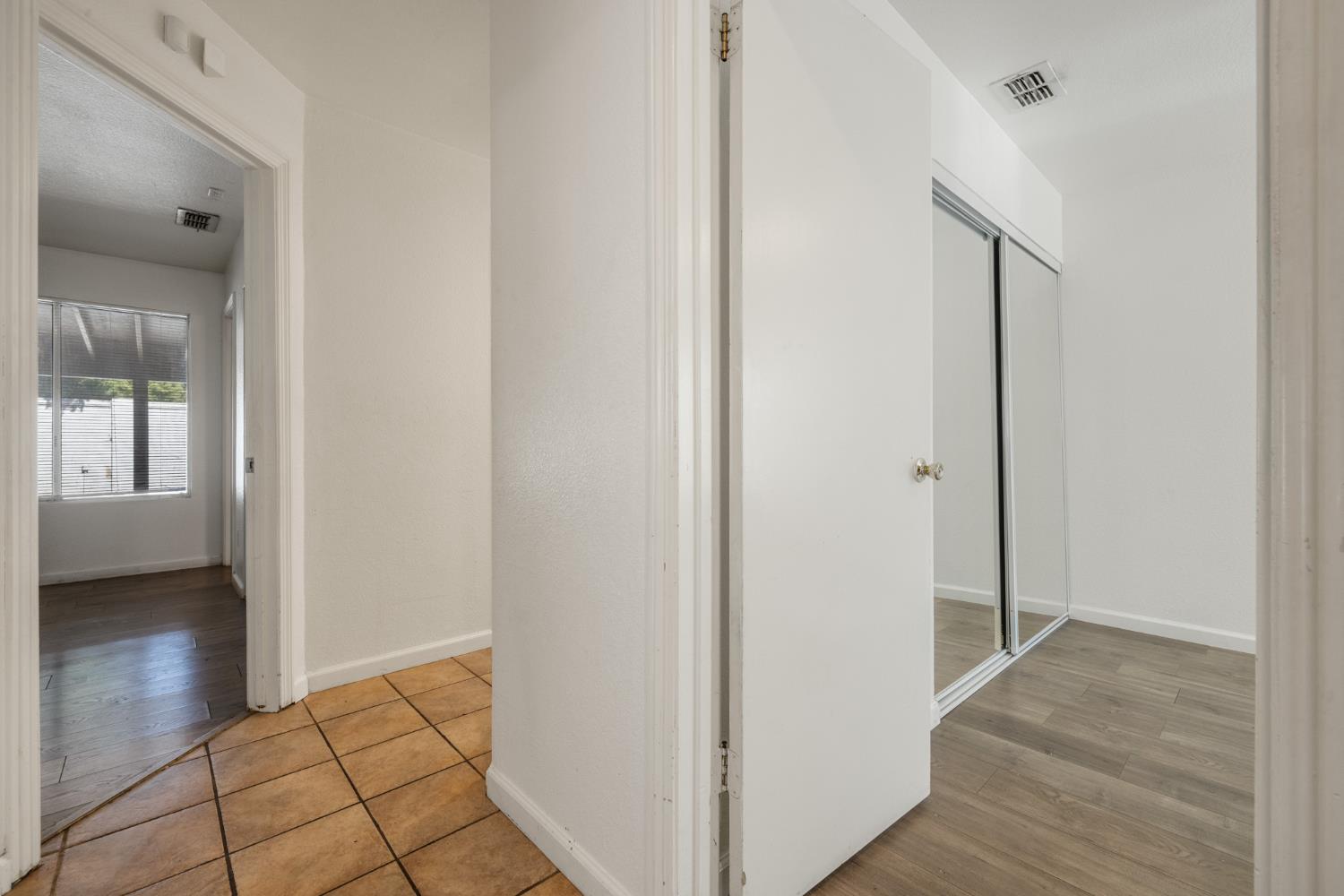 Detail Gallery Image 24 of 33 For 633 Waddell Way, Modesto,  CA 95357 - 3 Beds | 2 Baths
