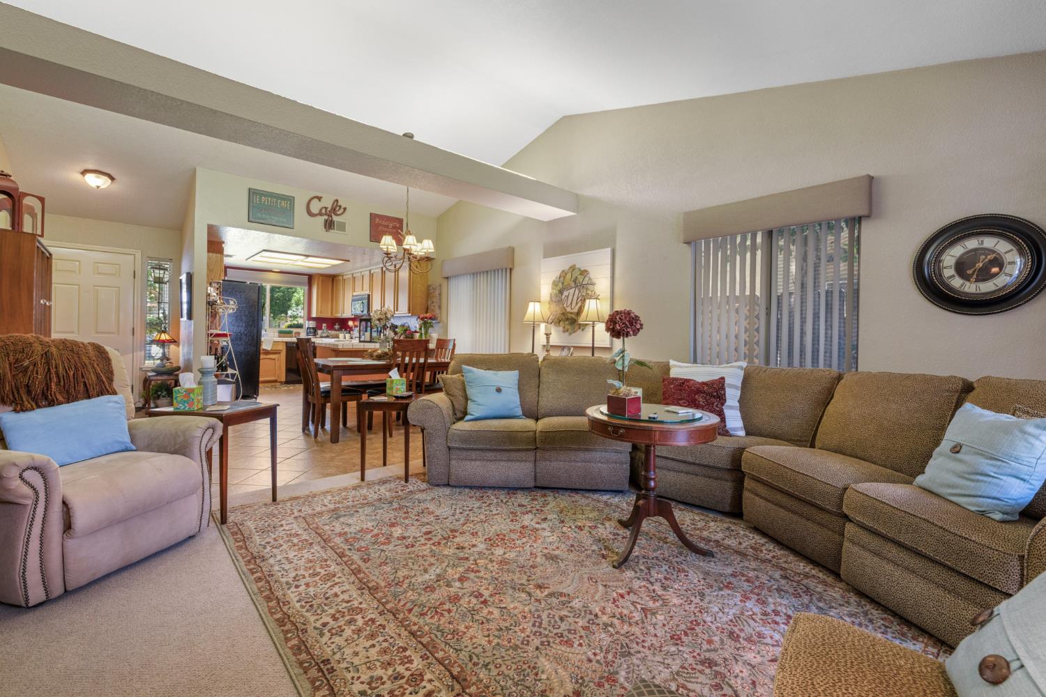 Detail Gallery Image 15 of 36 For 1009 Bobcat Ct, Modesto,  CA 95358 - 3 Beds | 2 Baths