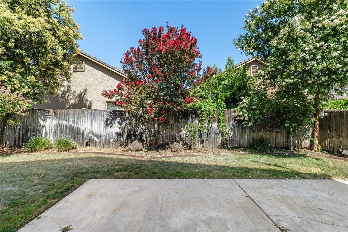 Detail Gallery Image 60 of 72 For 2520 Carnival Dr, Turlock,  CA 95380 - 5 Beds | 3 Baths