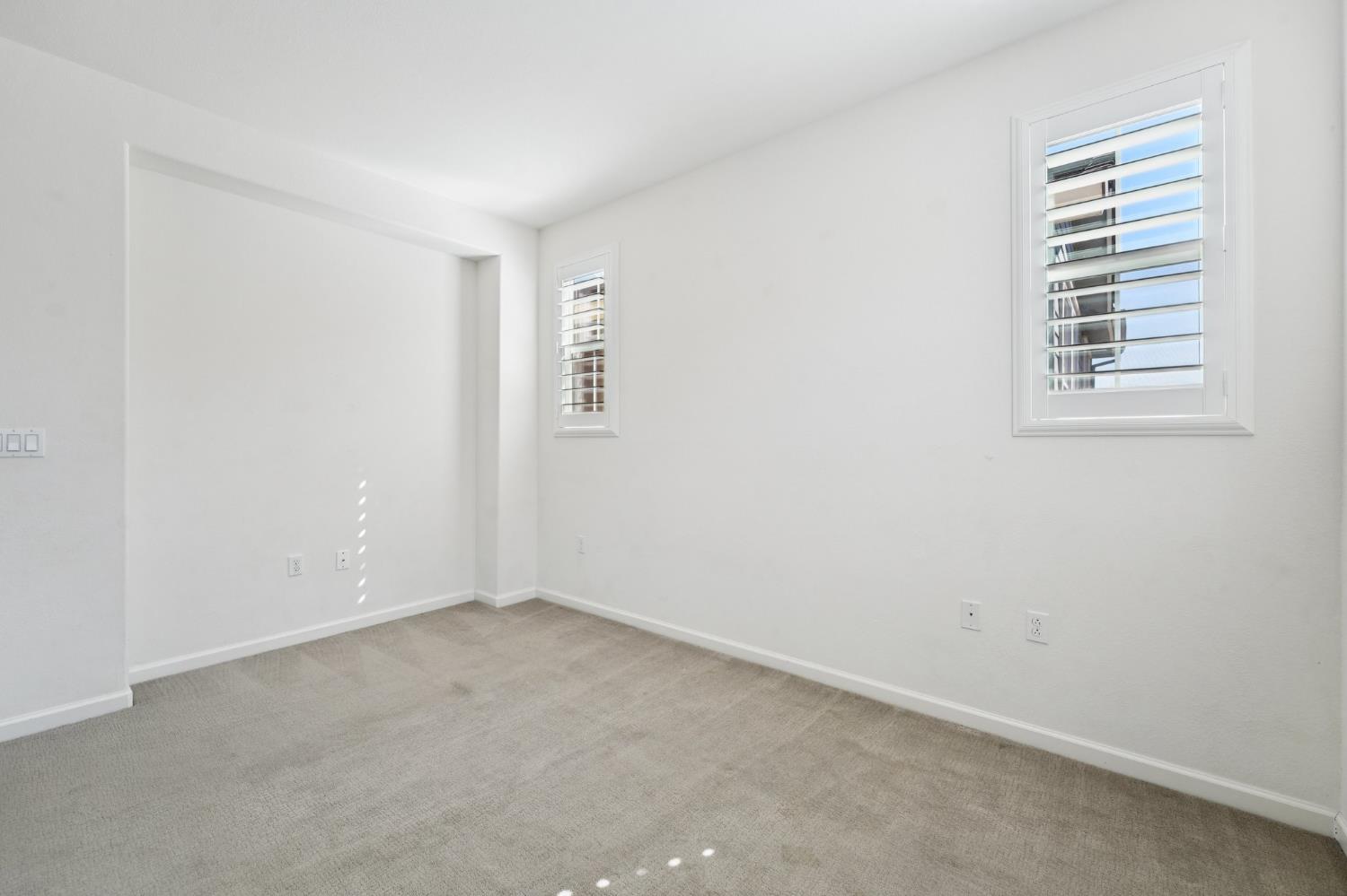 Detail Gallery Image 23 of 45 For 818 Queen Palm Ln, Brentwood,  CA 94513 - 3 Beds | 2/1 Baths