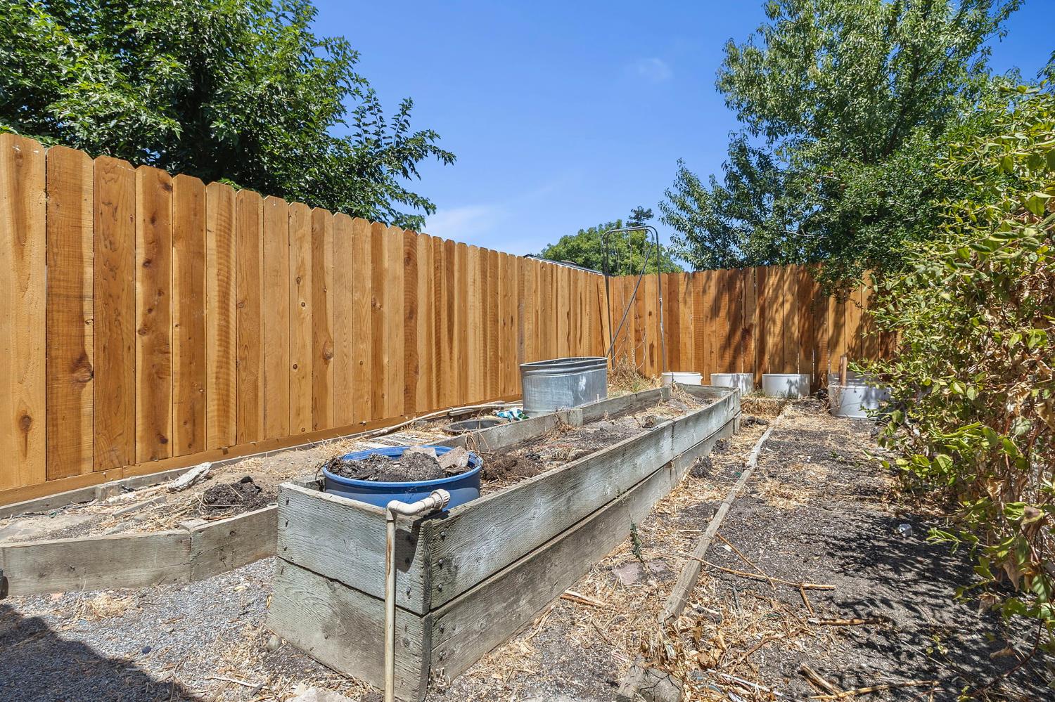 Detail Gallery Image 21 of 25 For 1517 Hackett Road, Ceres,  CA 95307 - 3 Beds | 2 Baths