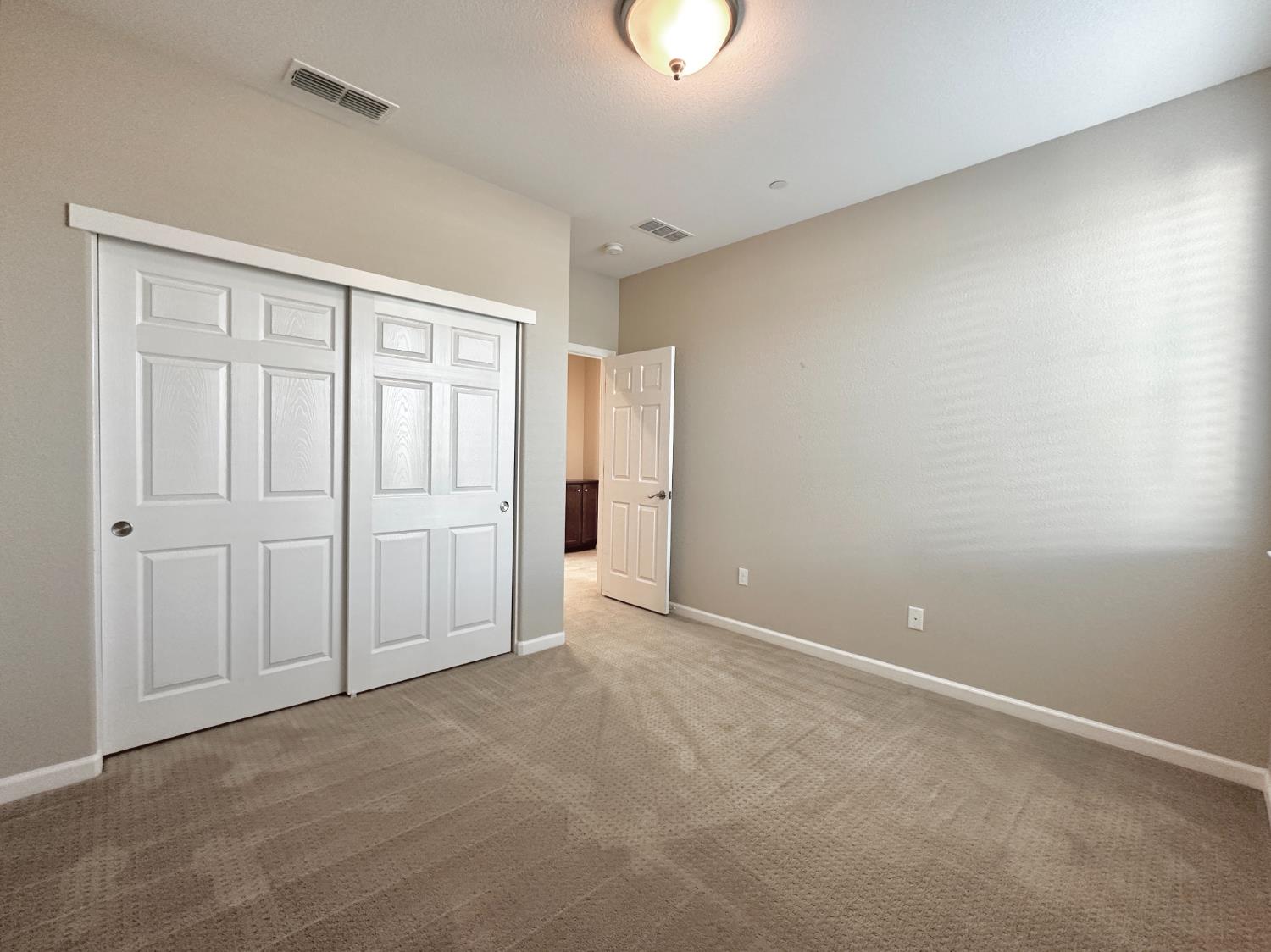 Detail Gallery Image 27 of 33 For 2544 Mack Way, Woodland,  CA 95776 - 4 Beds | 3 Baths