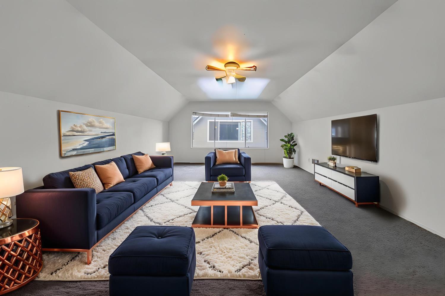 Detail Gallery Image 5 of 36 For 6736 Folkstone Way, Elk Grove,  CA 95758 - 4 Beds | 3 Baths