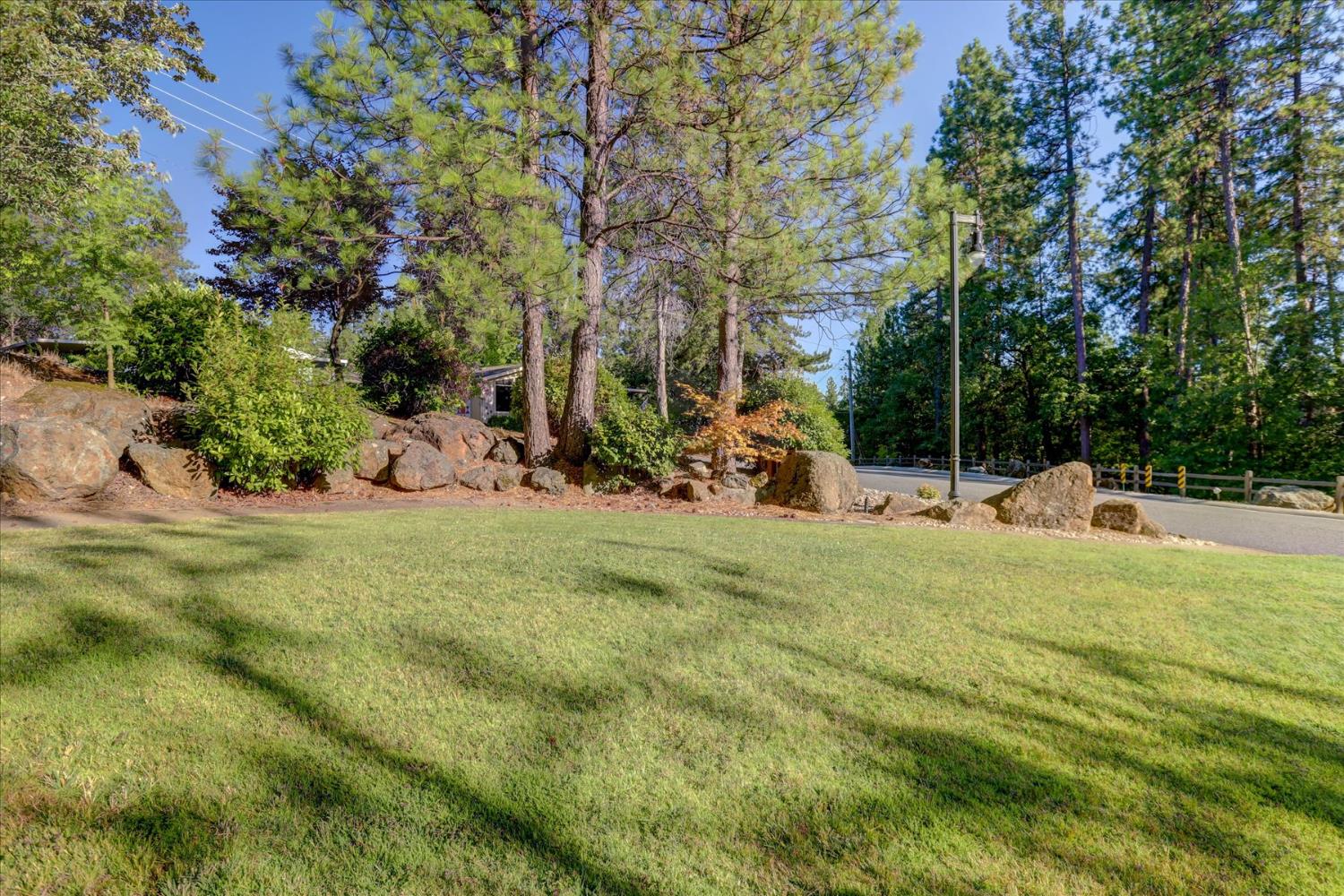 Detail Gallery Image 60 of 68 For 10046 Dalewood Way, Grass Valley,  CA 95949 - 2 Beds | 2 Baths