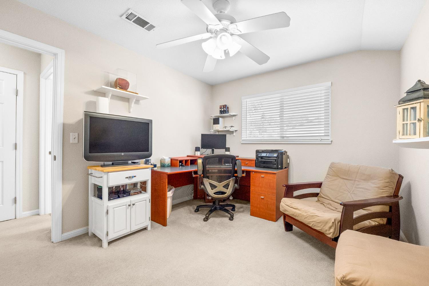 Detail Gallery Image 30 of 41 For 8107 Peppertree Rd, Dublin,  CA 94568 - 4 Beds | 2 Baths