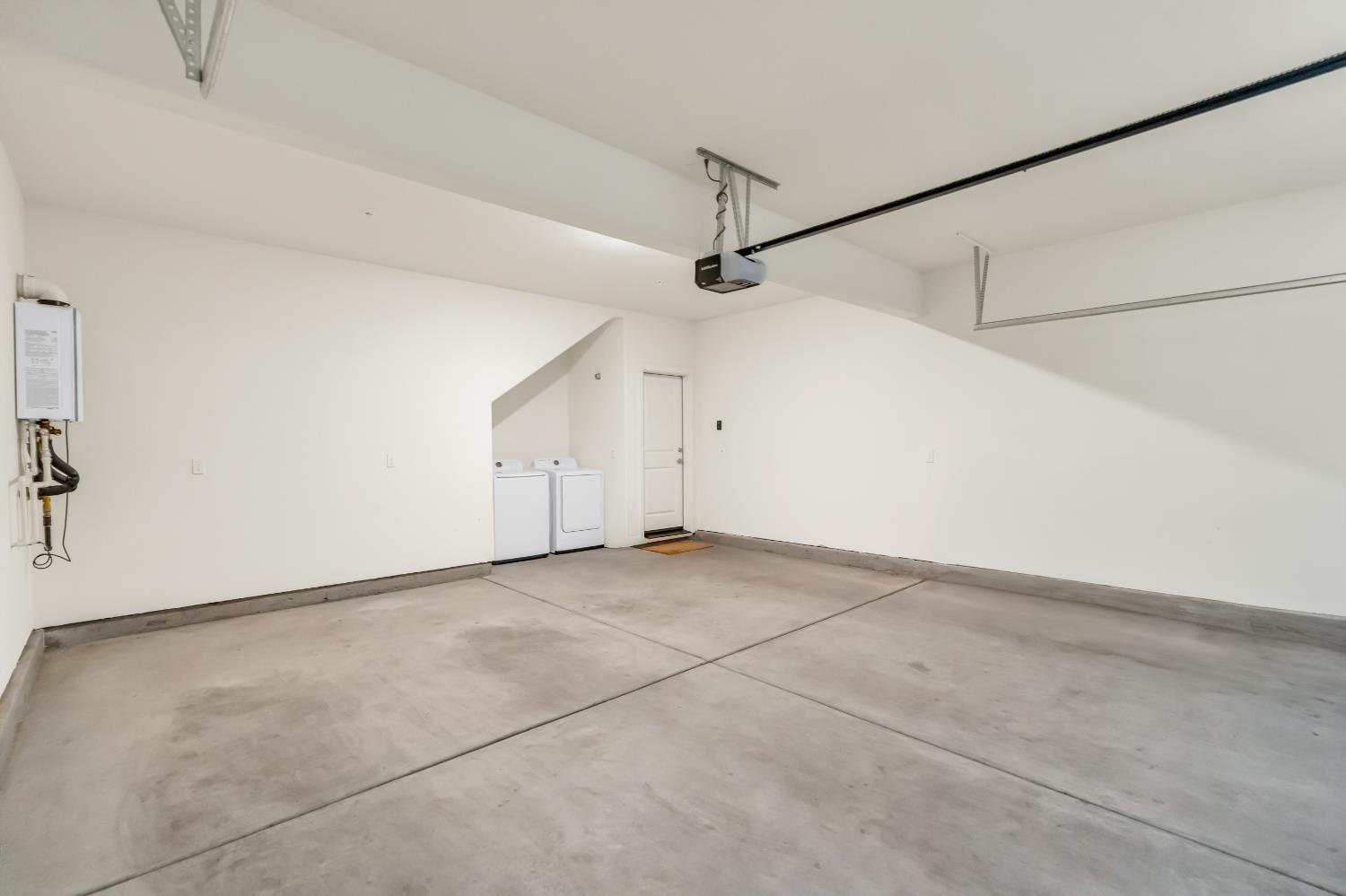 Detail Gallery Image 21 of 29 For 4055 Prosser St, West Sacramento,  CA 95691 - 3 Beds | 2/1 Baths