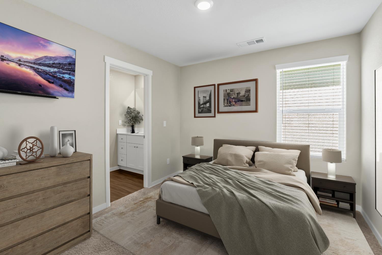 Detail Gallery Image 12 of 29 For 4055 Prosser St, West Sacramento,  CA 95691 - 3 Beds | 2/1 Baths