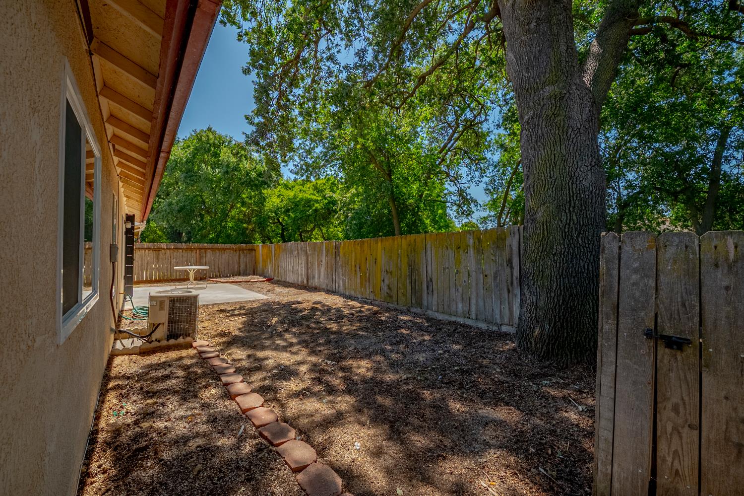 Detail Gallery Image 30 of 36 For 1584 Portola Way, Merced,  CA 95348 - 3 Beds | 2 Baths