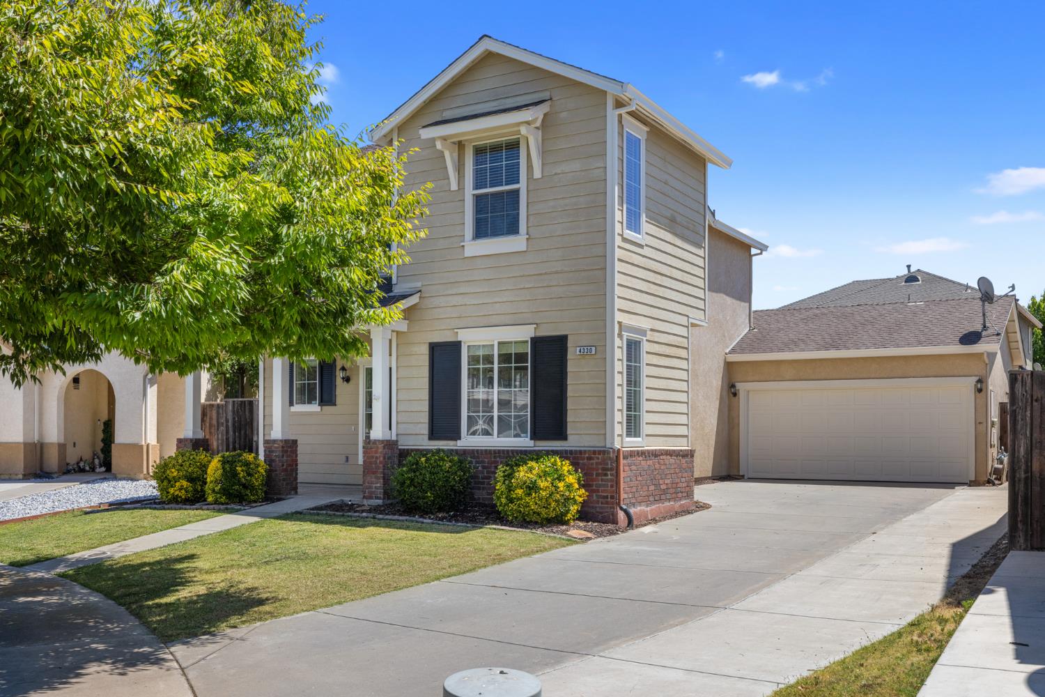 Detail Gallery Image 1 of 55 For 4330 Alba Ct, Turlock,  CA 95382 - 3 Beds | 2/1 Baths