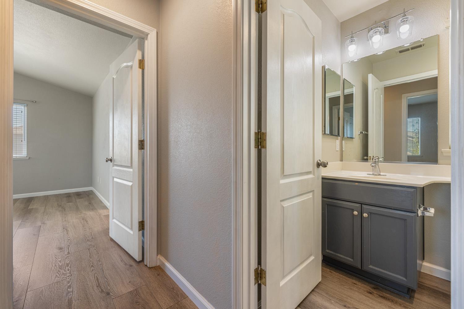 Detail Gallery Image 30 of 55 For 4330 Alba Ct, Turlock,  CA 95382 - 3 Beds | 2/1 Baths