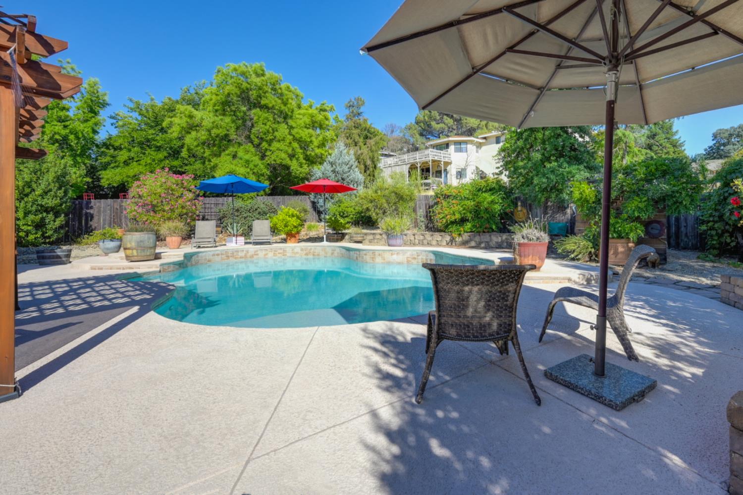 Detail Gallery Image 41 of 42 For 2421 Huckleberry Ln, Valley Springs,  CA 95252 - 3 Beds | 2 Baths