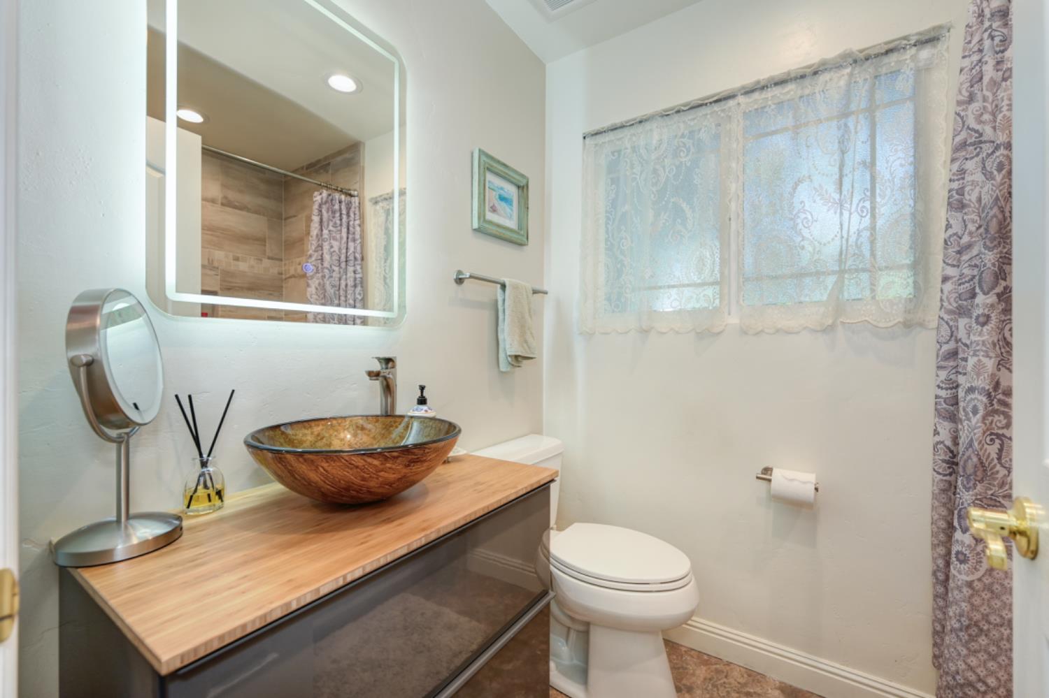 Detail Gallery Image 26 of 42 For 2421 Huckleberry Ln, Valley Springs,  CA 95252 - 3 Beds | 2 Baths