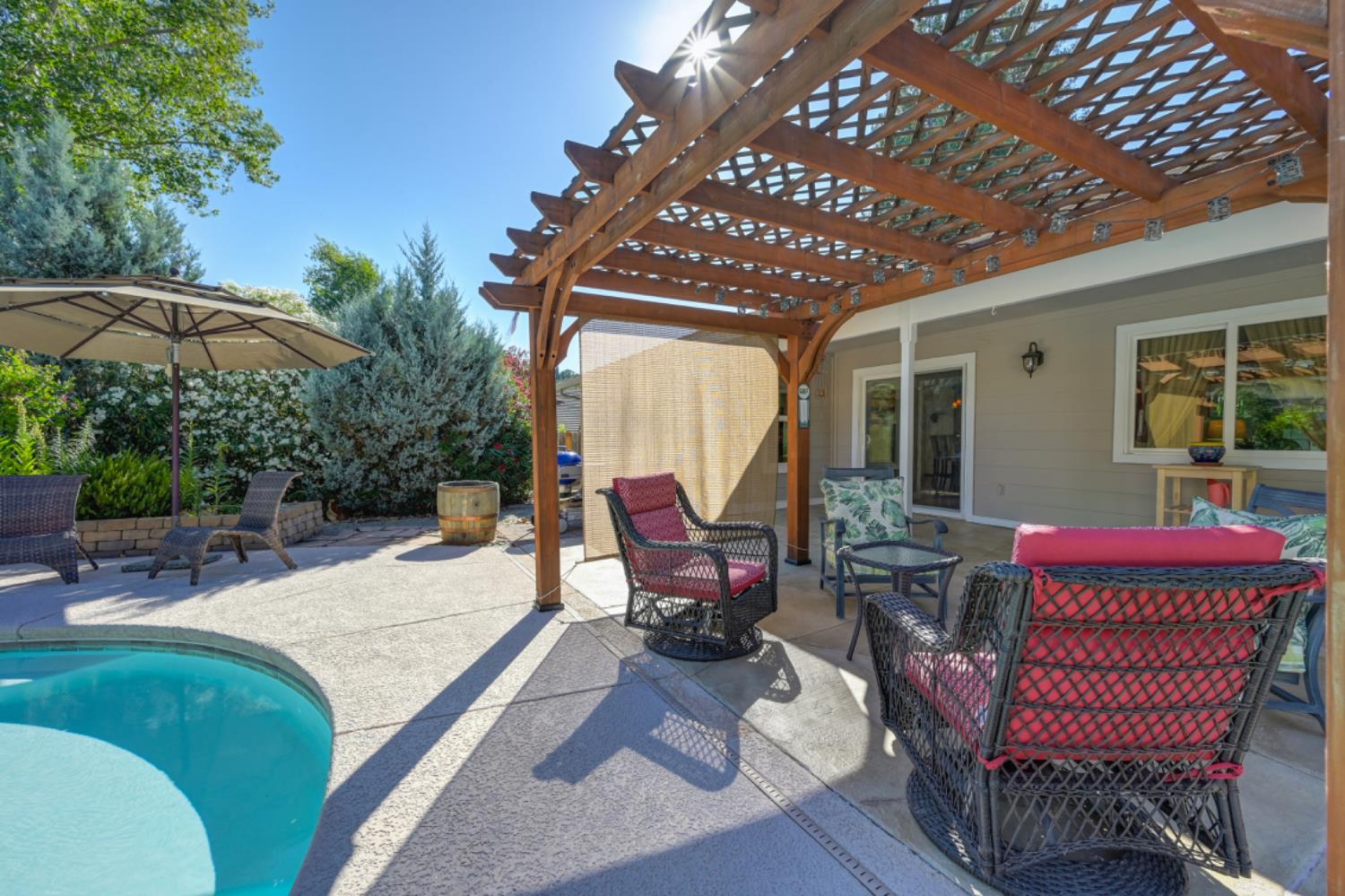 Detail Gallery Image 42 of 42 For 2421 Huckleberry Ln, Valley Springs,  CA 95252 - 3 Beds | 2 Baths