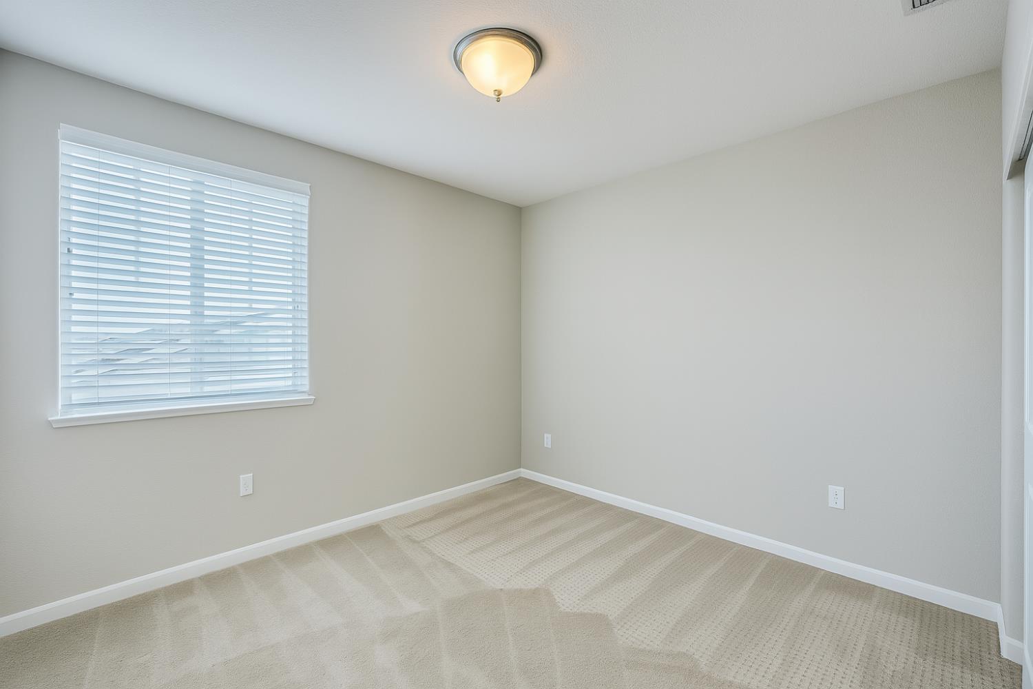 Detail Gallery Image 26 of 33 For 2544 Mack Way, Woodland,  CA 95776 - 4 Beds | 3 Baths