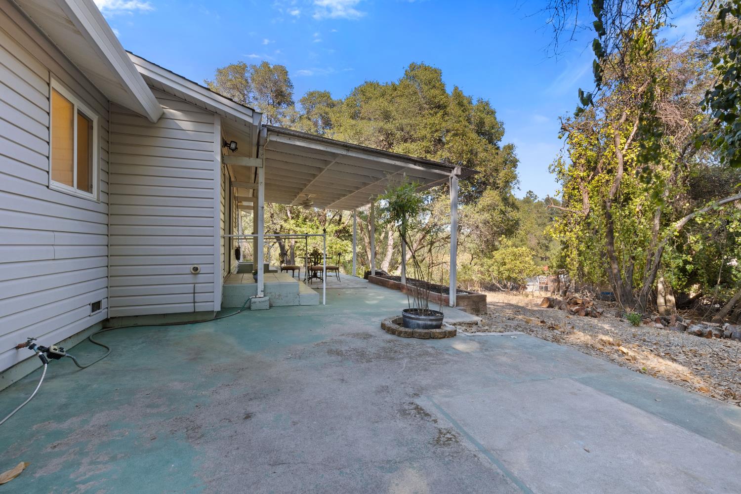 Detail Gallery Image 25 of 34 For 668 Crestview Dr, Diamond Springs,  CA 95619 - 3 Beds | 2 Baths