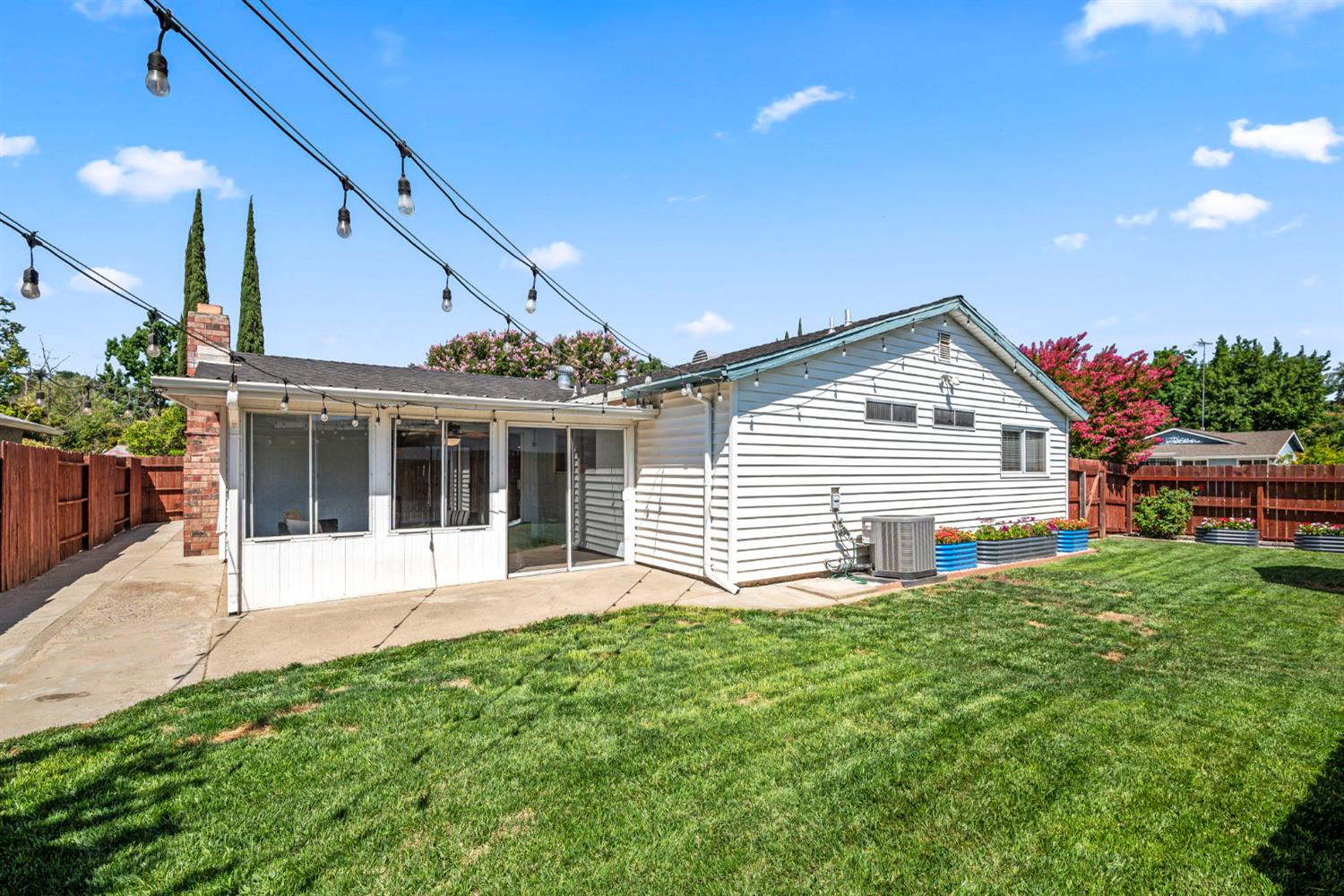 Detail Gallery Image 28 of 32 For 3331 Calico Ct, Sacramento,  CA 95826 - 3 Beds | 2 Baths