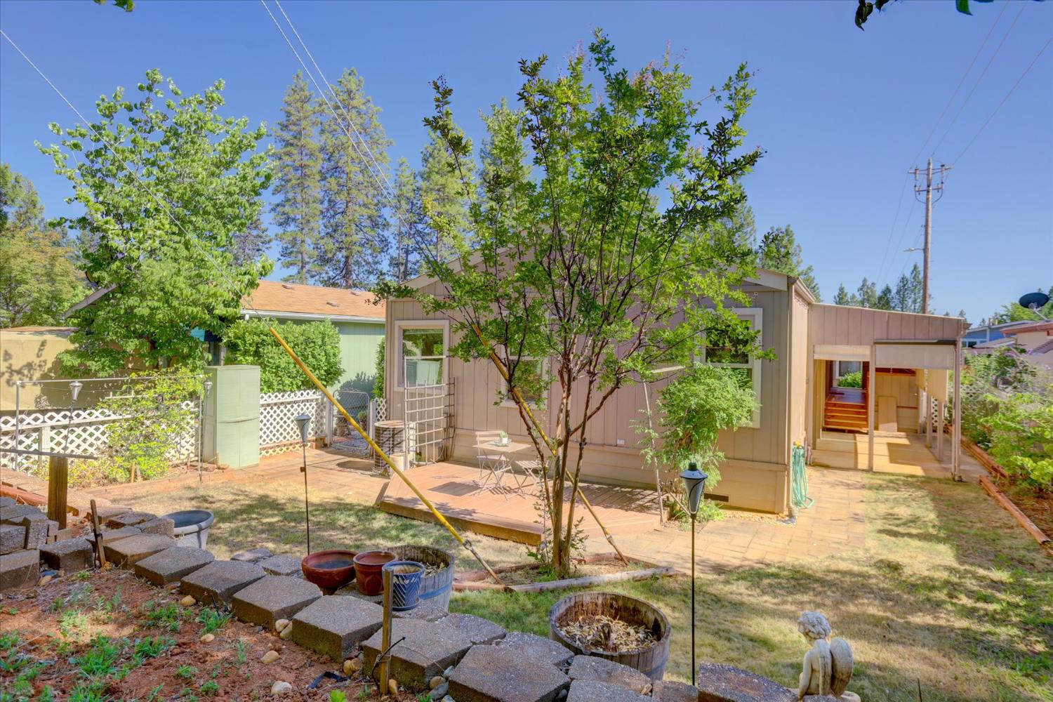 Detail Gallery Image 46 of 68 For 10046 Dalewood Way, Grass Valley,  CA 95949 - 2 Beds | 2 Baths