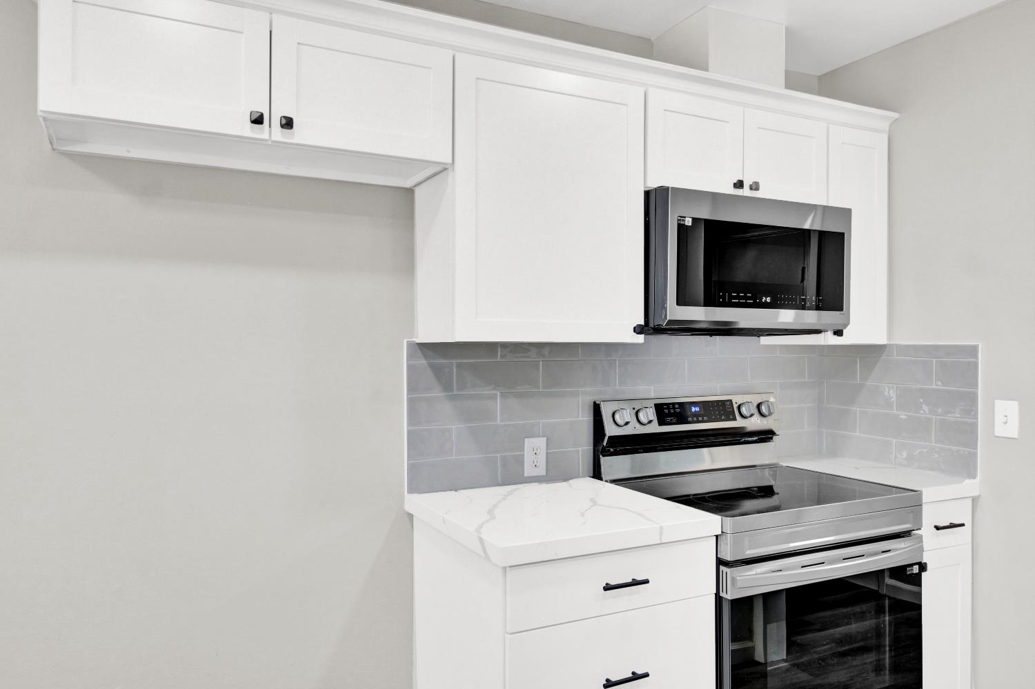 Detail Gallery Image 14 of 45 For 3212 Lotus Ct, Ceres,  CA 95307 - 3 Beds | 2 Baths