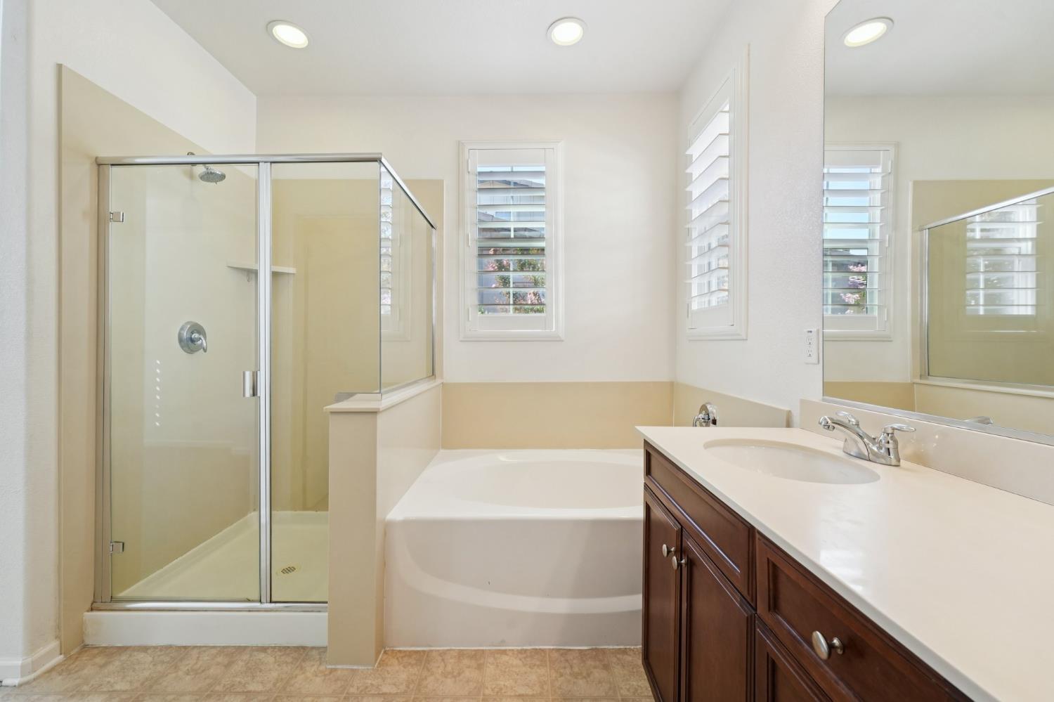 Detail Gallery Image 24 of 45 For 818 Queen Palm Ln, Brentwood,  CA 94513 - 3 Beds | 2/1 Baths