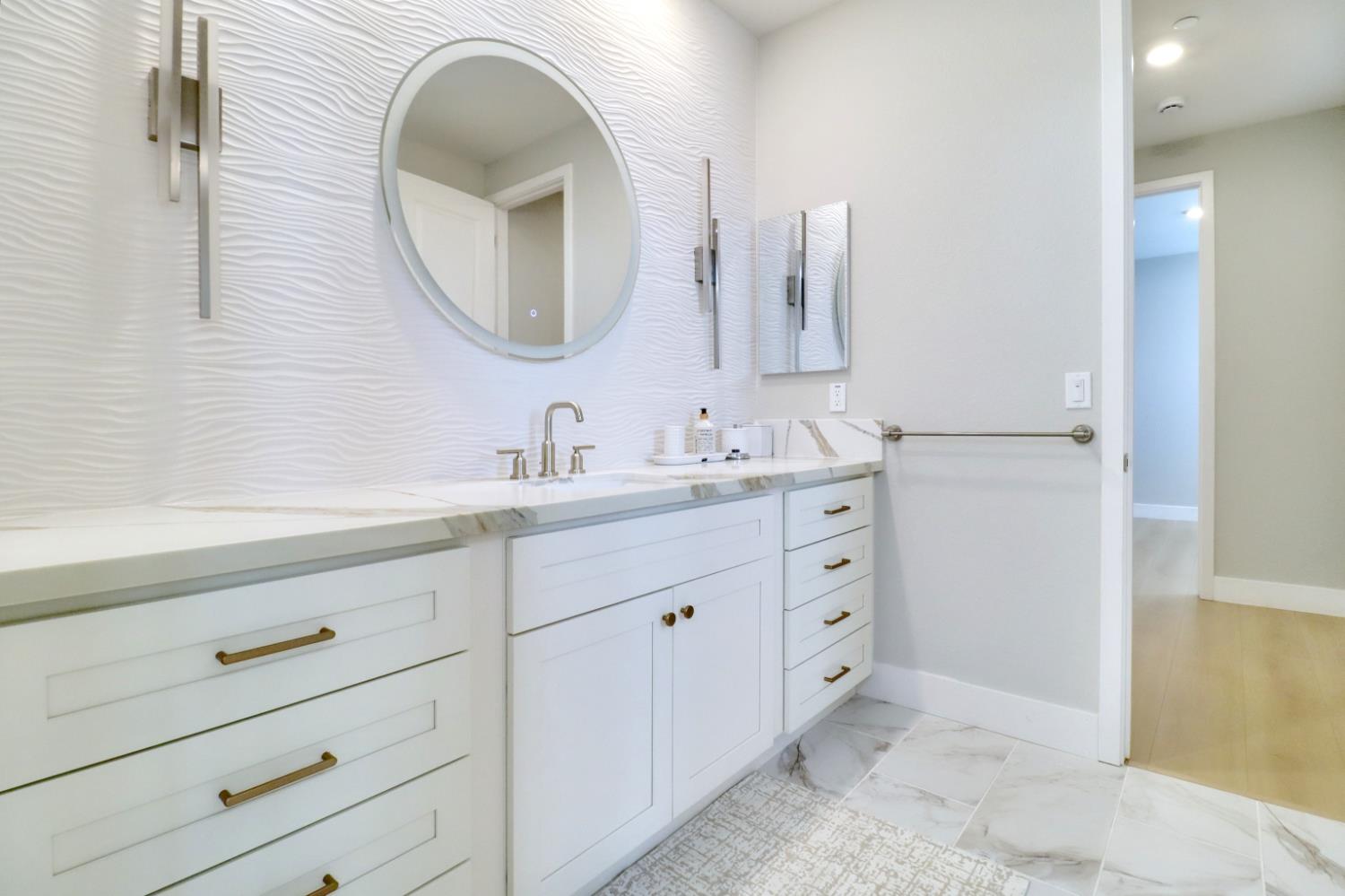 Detail Gallery Image 27 of 44 For 8594 Sona Way, Elk Grove,  CA 95757 - 6 Beds | 5/1 Baths