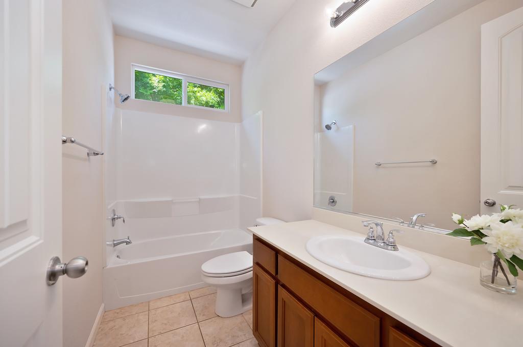 Detail Gallery Image 21 of 35 For 1681 Highland Dr, West Sacramento,  CA 95691 - 3 Beds | 2 Baths