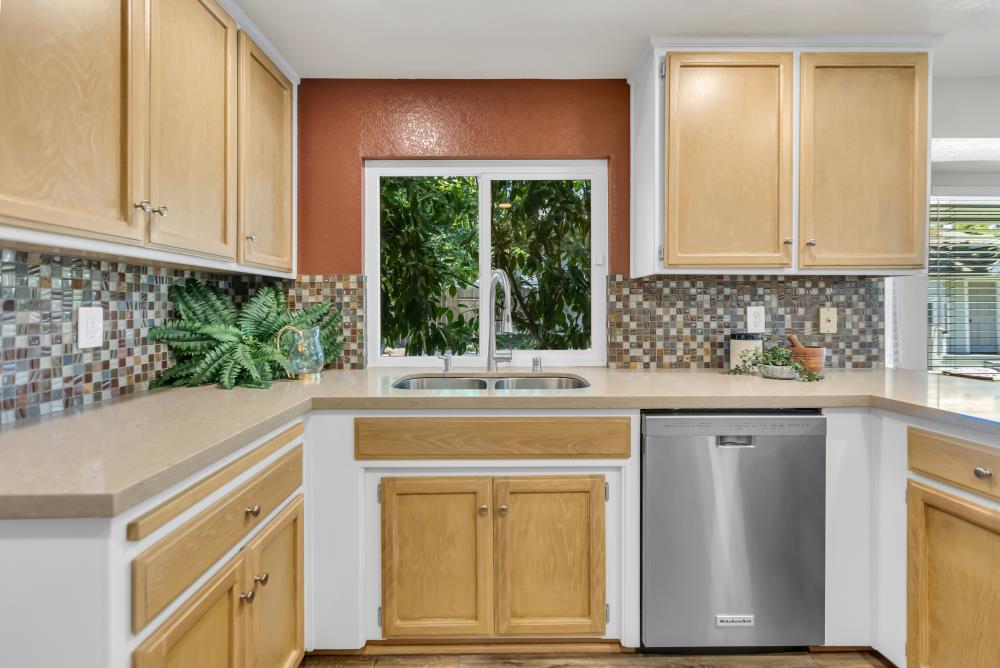 Detail Gallery Image 20 of 65 For 6745 Ashington Way, Elk Grove,  CA 95758 - 4 Beds | 3 Baths