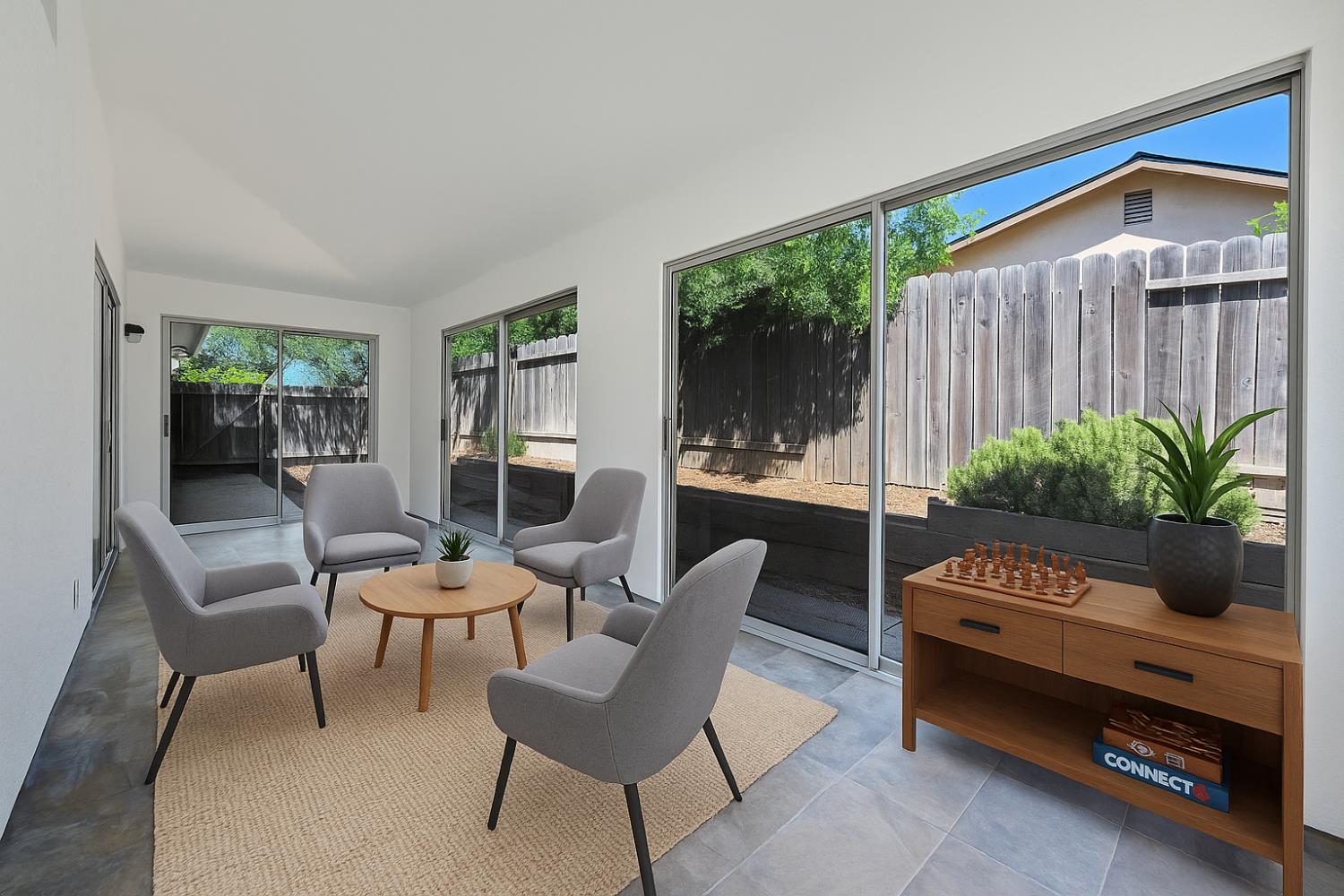 Detail Gallery Image 28 of 41 For 104 Briarcliff Ct, Folsom,  CA 95630 - 3 Beds | 2 Baths